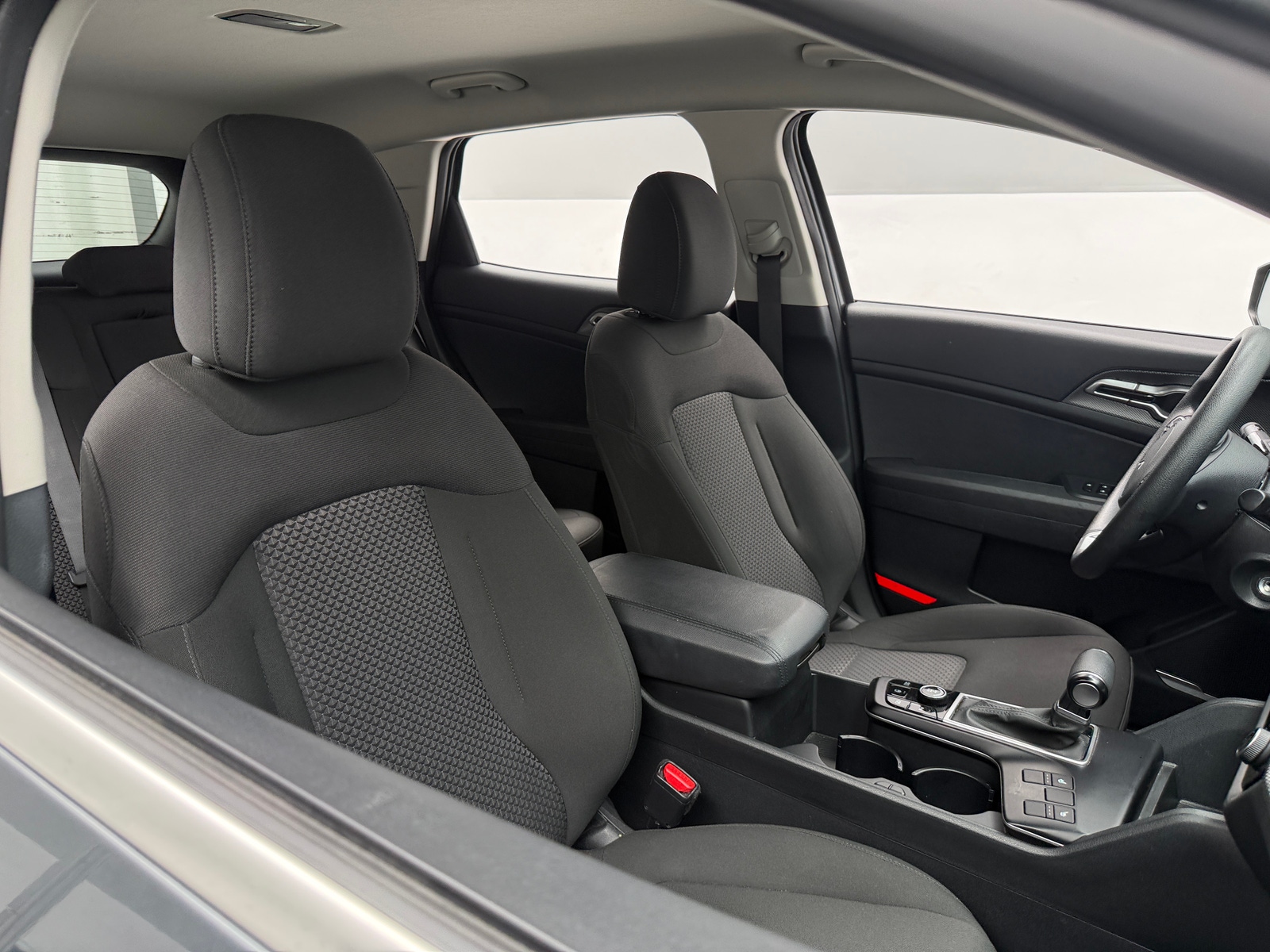 Thumbnail: 2025 Kia Sportage - 2