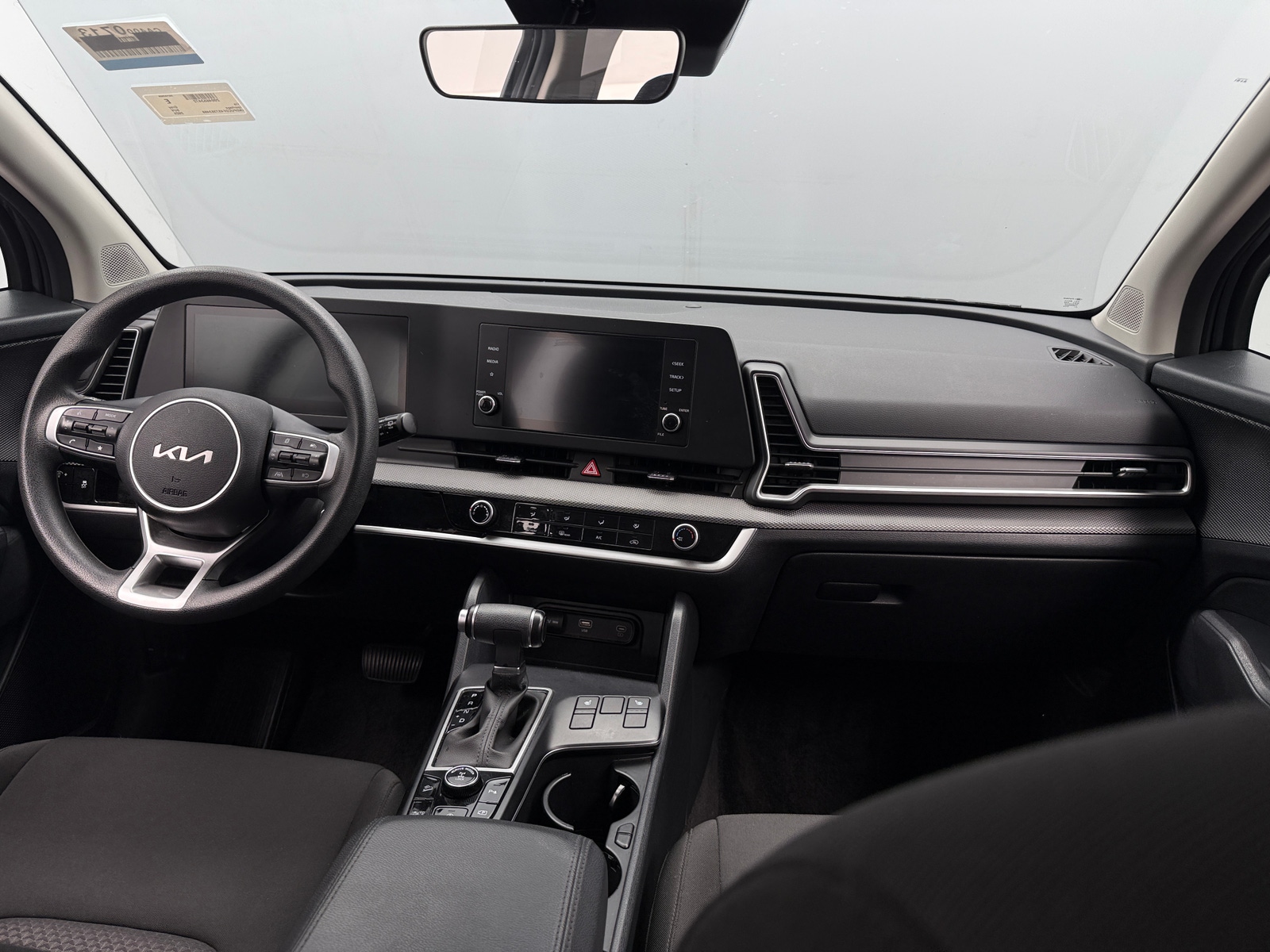Thumbnail: 2025 Kia Sportage - 3