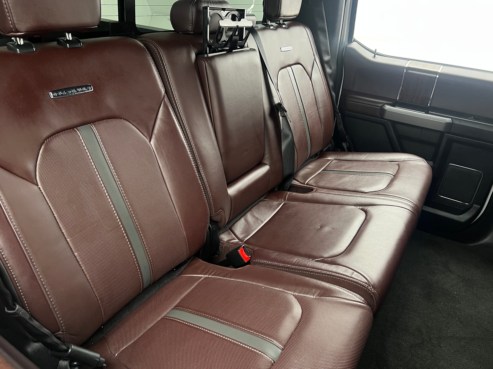 Thumbnail: 2017 Ford Econoline - 5