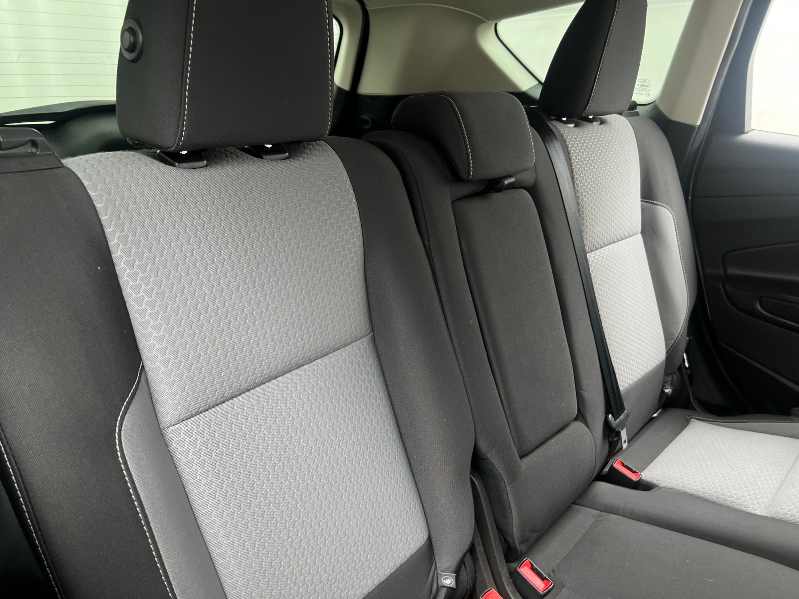 Thumbnail: 2019 Ford Escape - 6