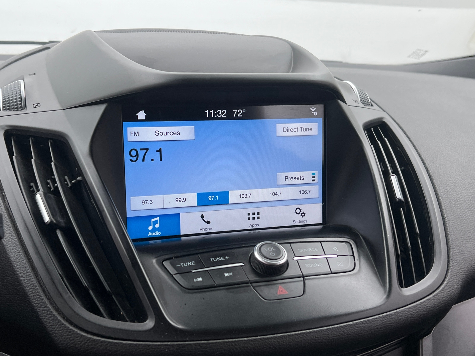 Thumbnail: 2019 Ford Escape - 4