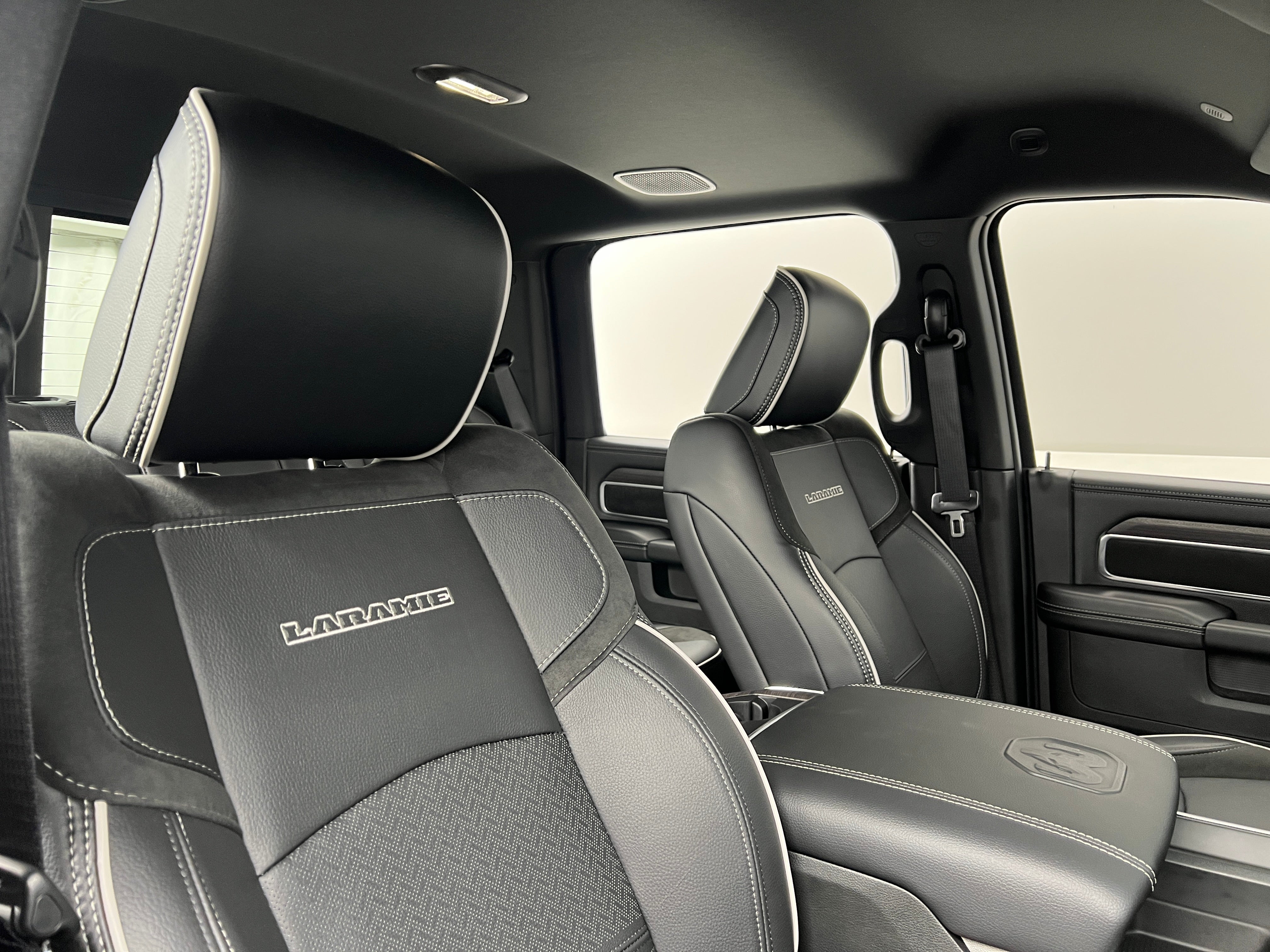 2026 RAM 2500 Laramie - Photo 3