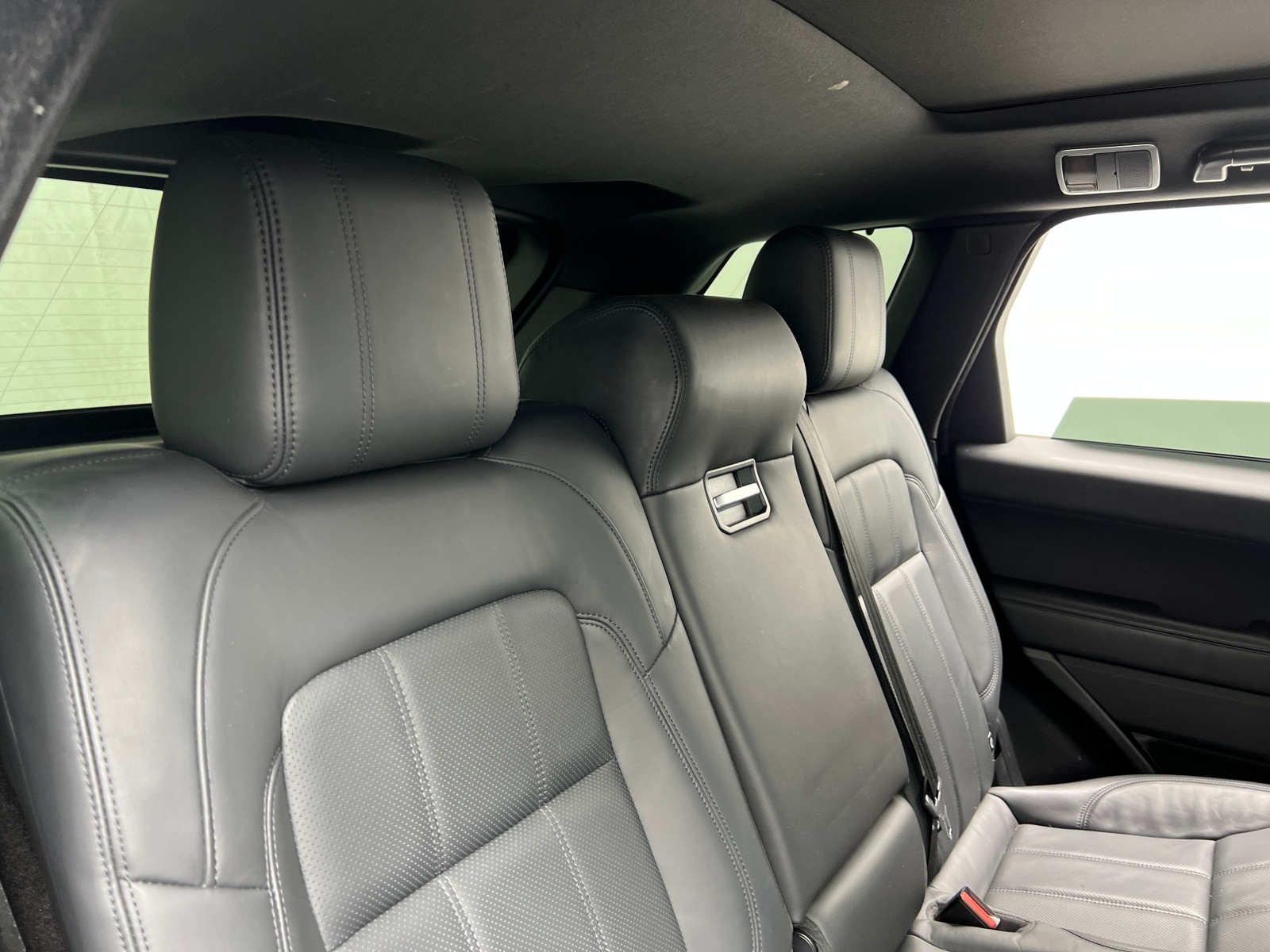 Thumbnail: 2020 Land Rover Range Rover Sport - 5