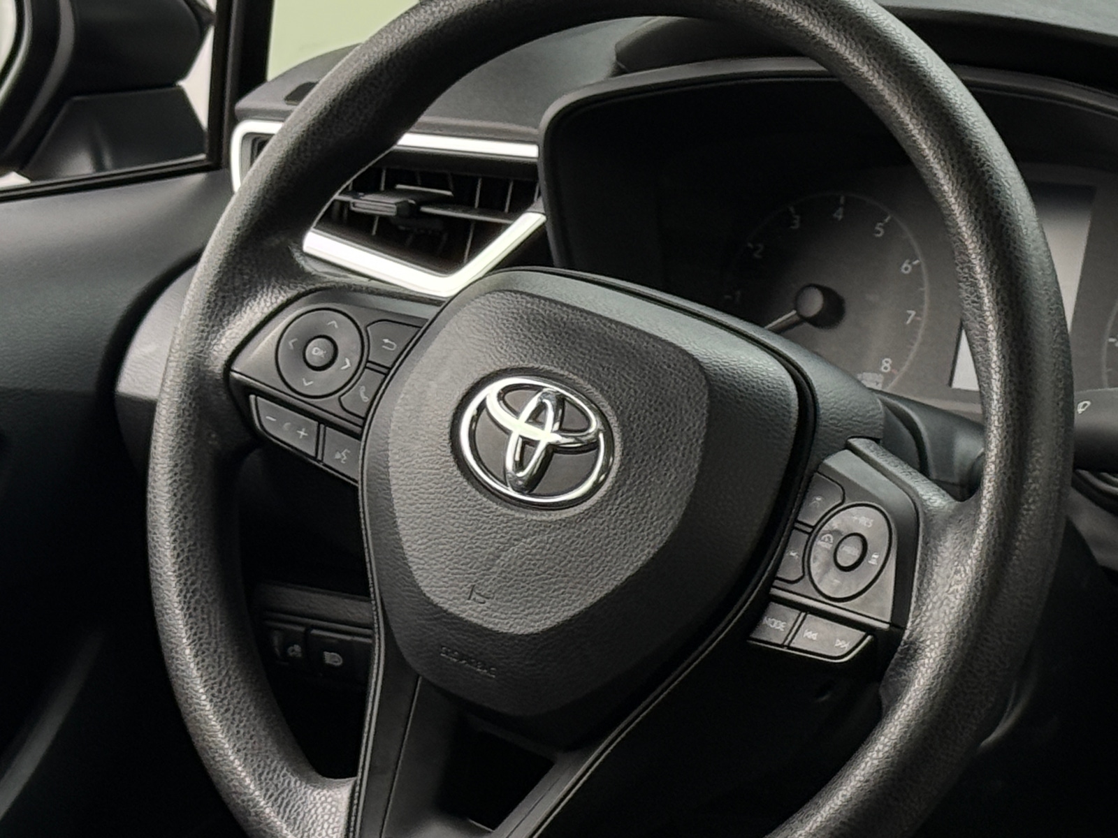 Thumbnail: 2024 Toyota Corolla - 5