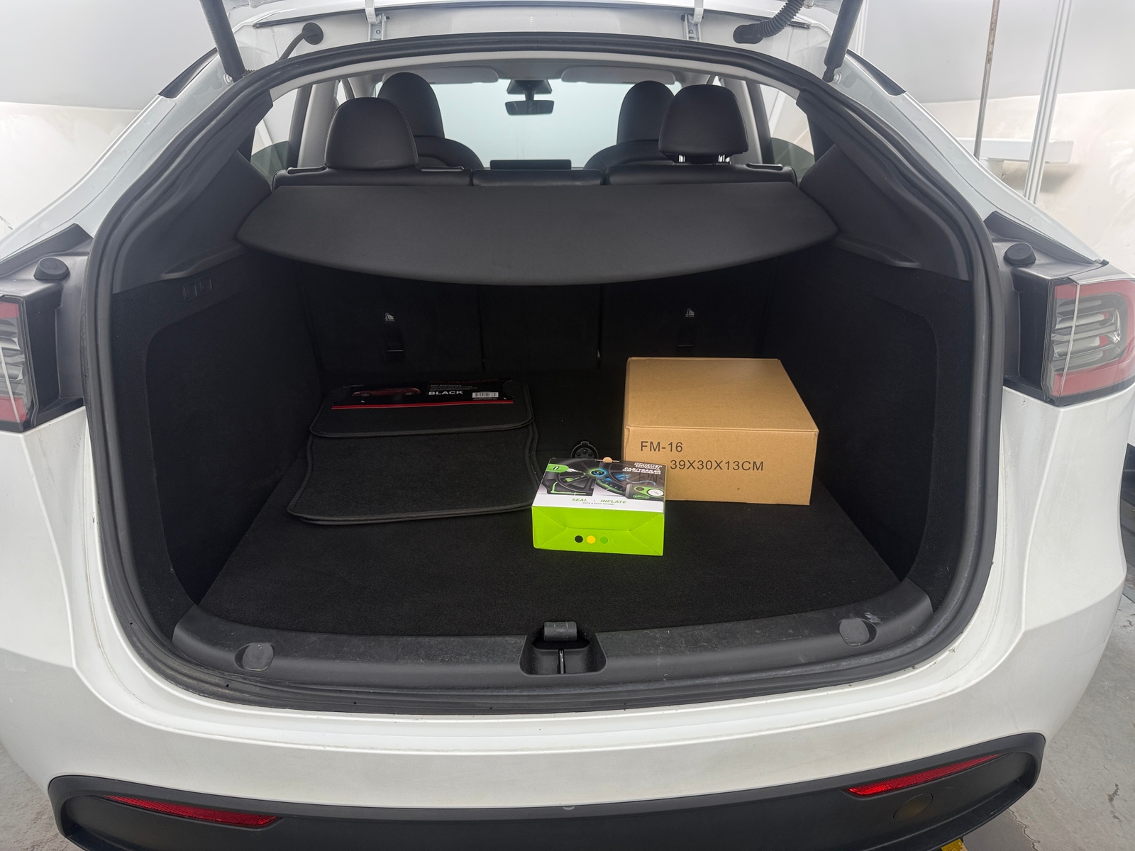 Thumbnail: 2023 Tesla Model Y - 6