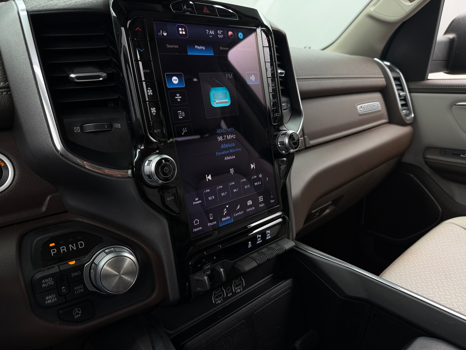 Thumbnail: 2025 RAM 1500 - 3