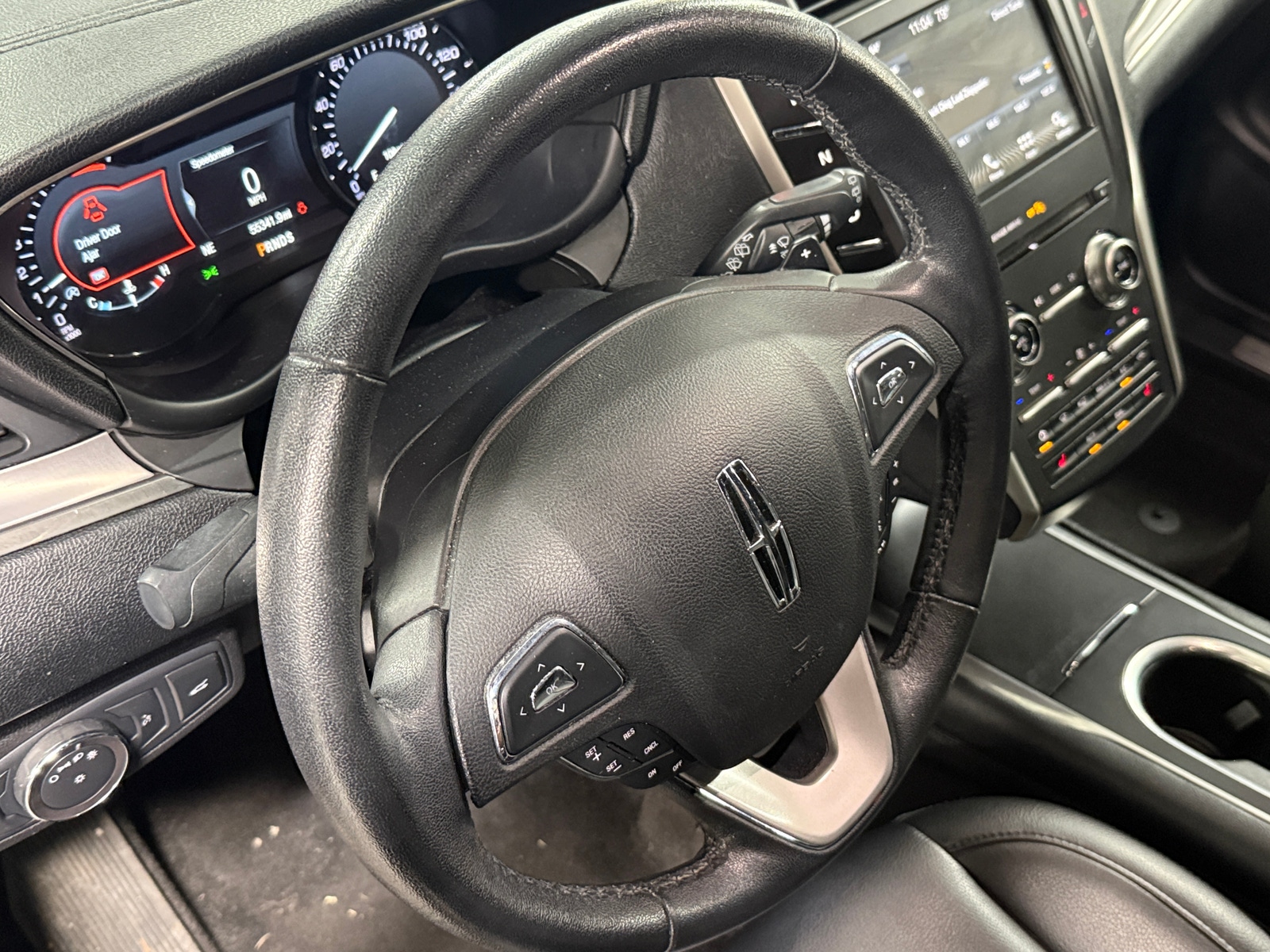 Thumbnail: 2019 Lincoln MKC - 4