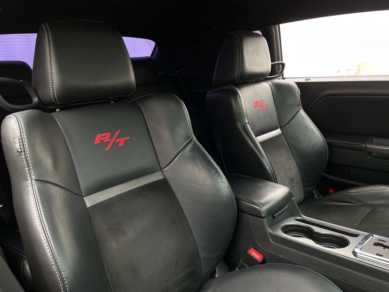 Thumbnail: 2014 Dodge Challenger - 2