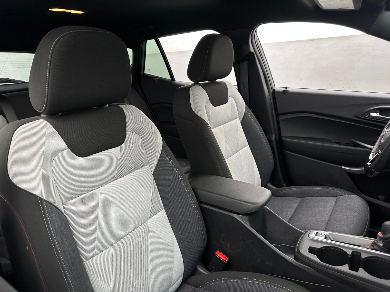 Thumbnail: 2024 Chevrolet Trax - 2