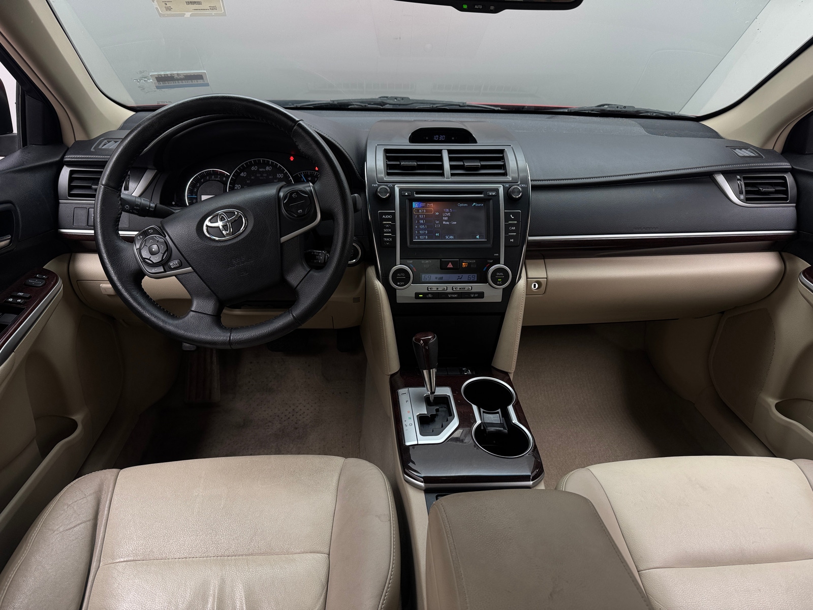 Thumbnail: 2013 Toyota Camry - 3