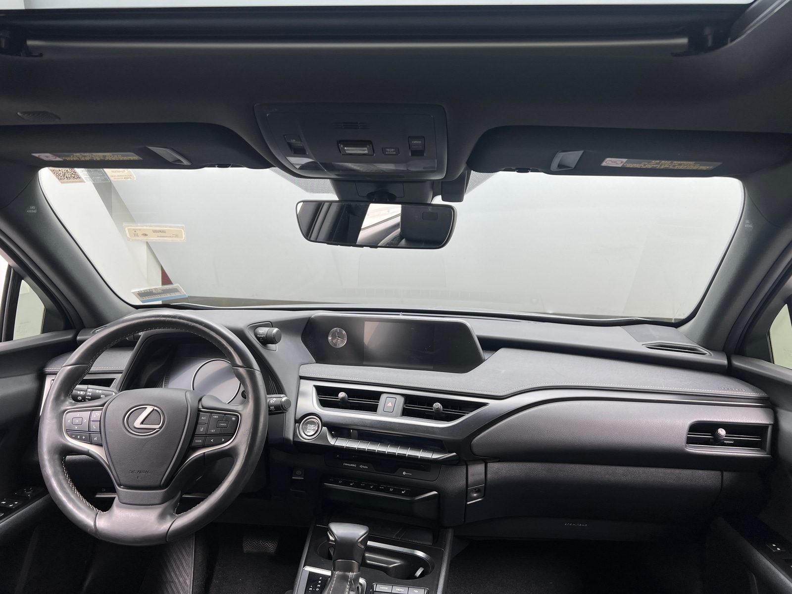 Thumbnail: 2019 Lexus UX - 2