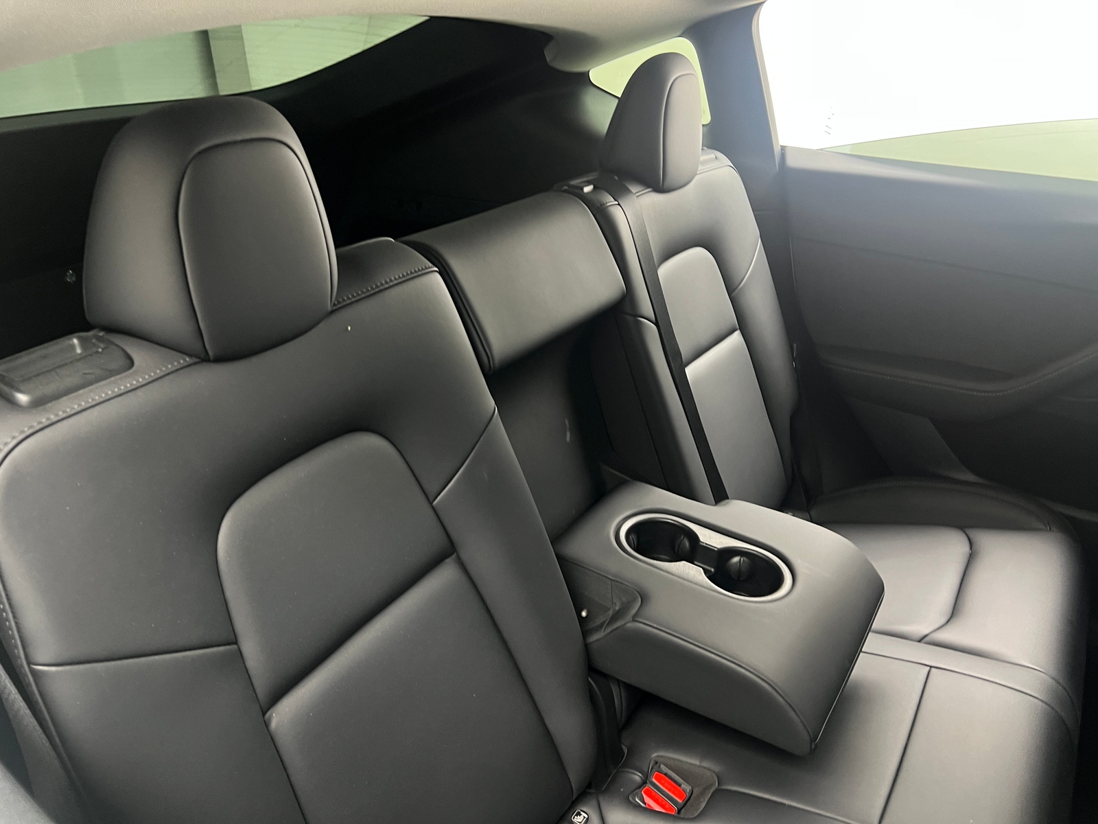 Thumbnail: 2022 Tesla Model Y - 5