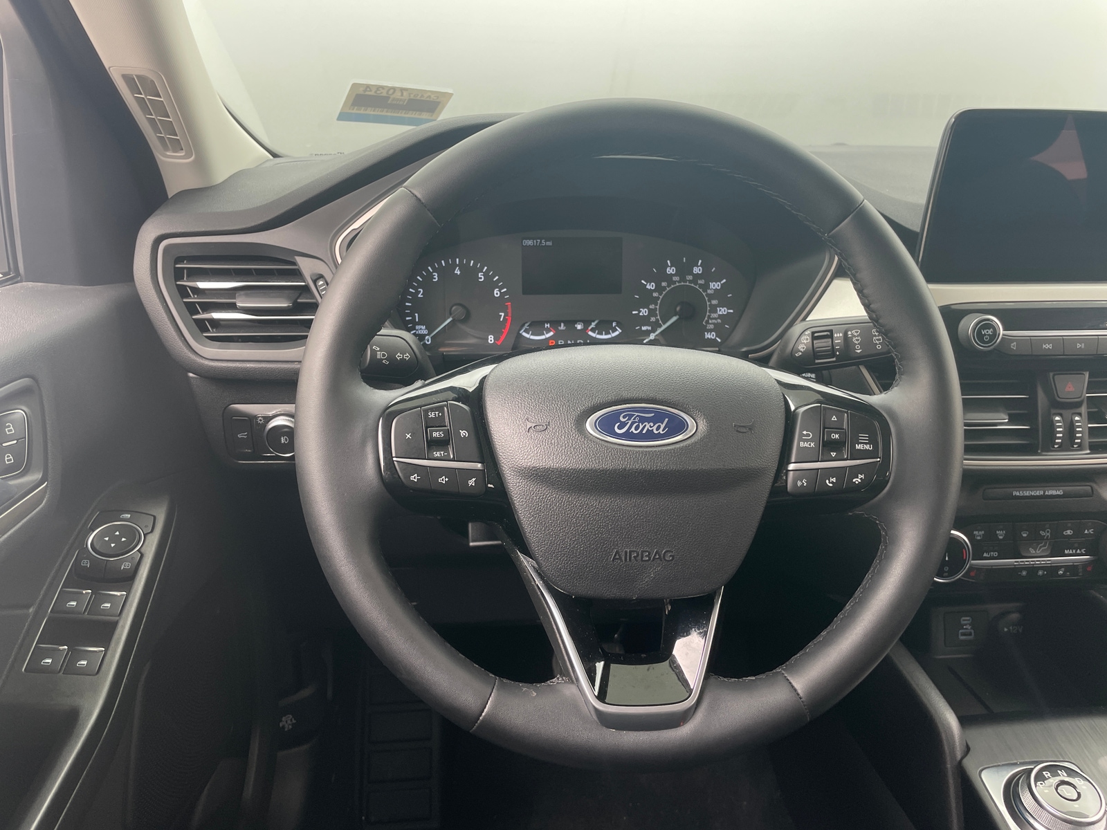 Thumbnail: 2022 Ford Escape - 4