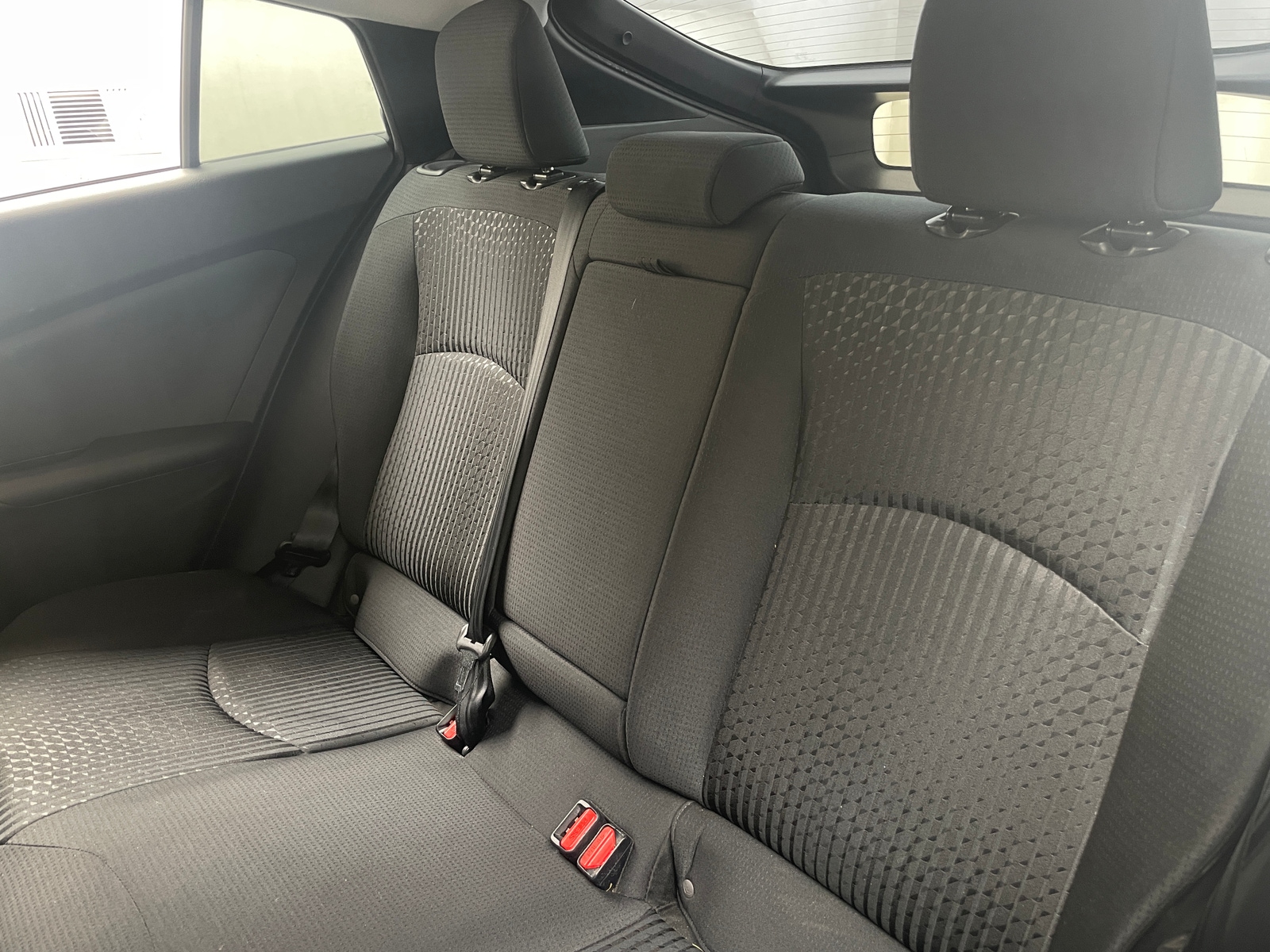 Thumbnail: 2017 Toyota Prius - 6