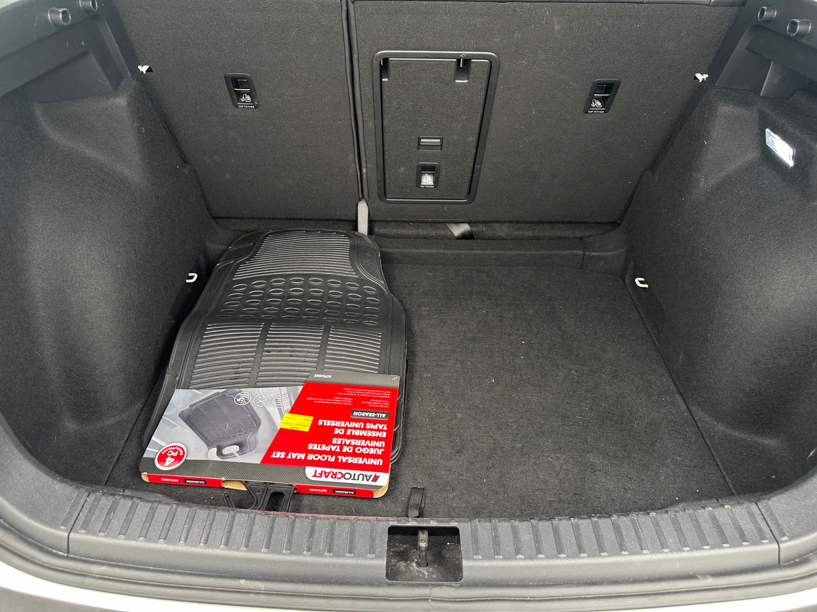 Thumbnail: 2025 Volkswagen Taos - 7