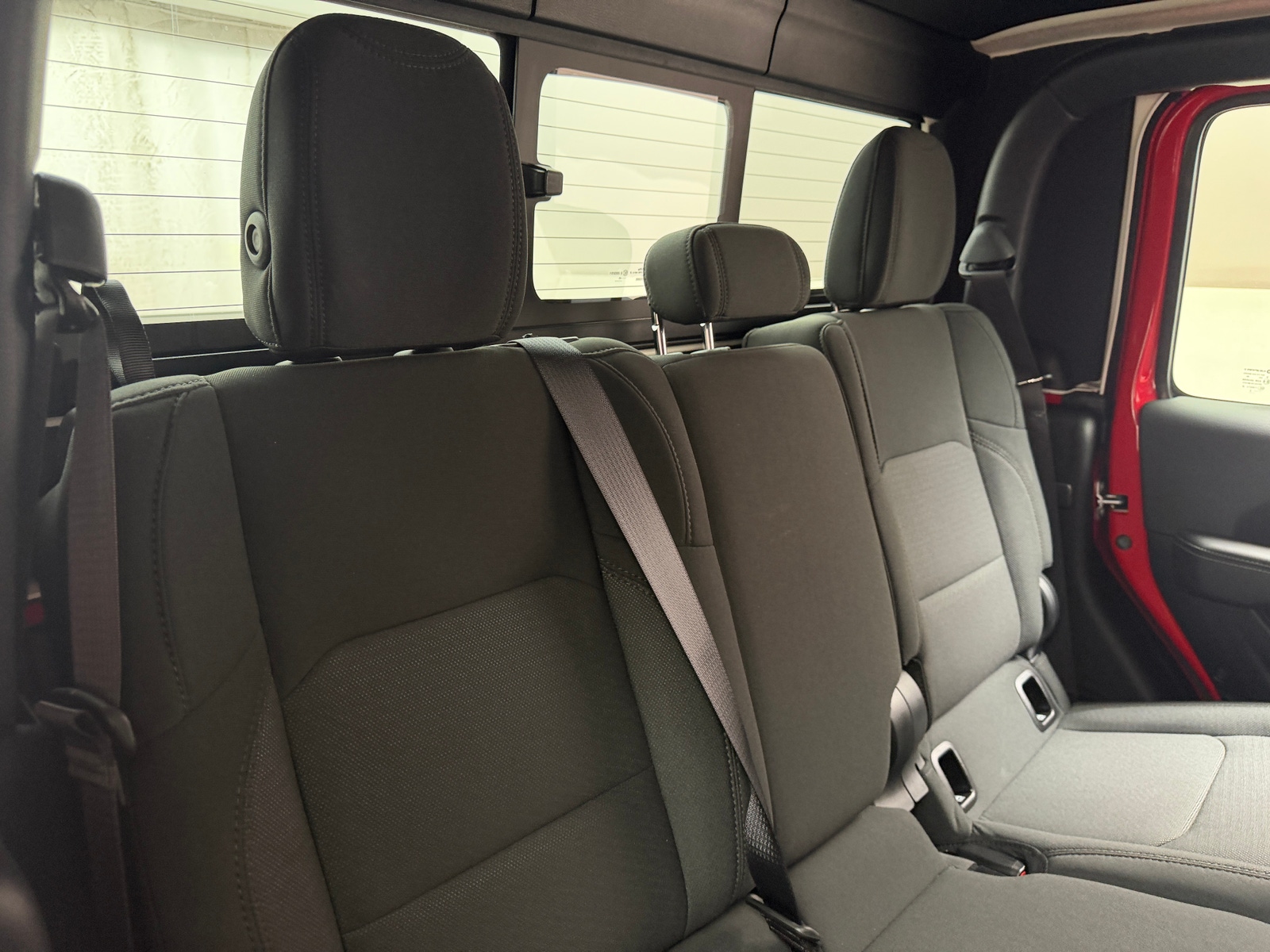 Thumbnail: 2023 Jeep Gladiator - 6