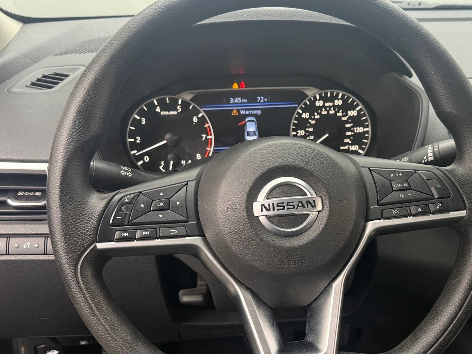 Thumbnail: 2022 Nissan Altima - 5