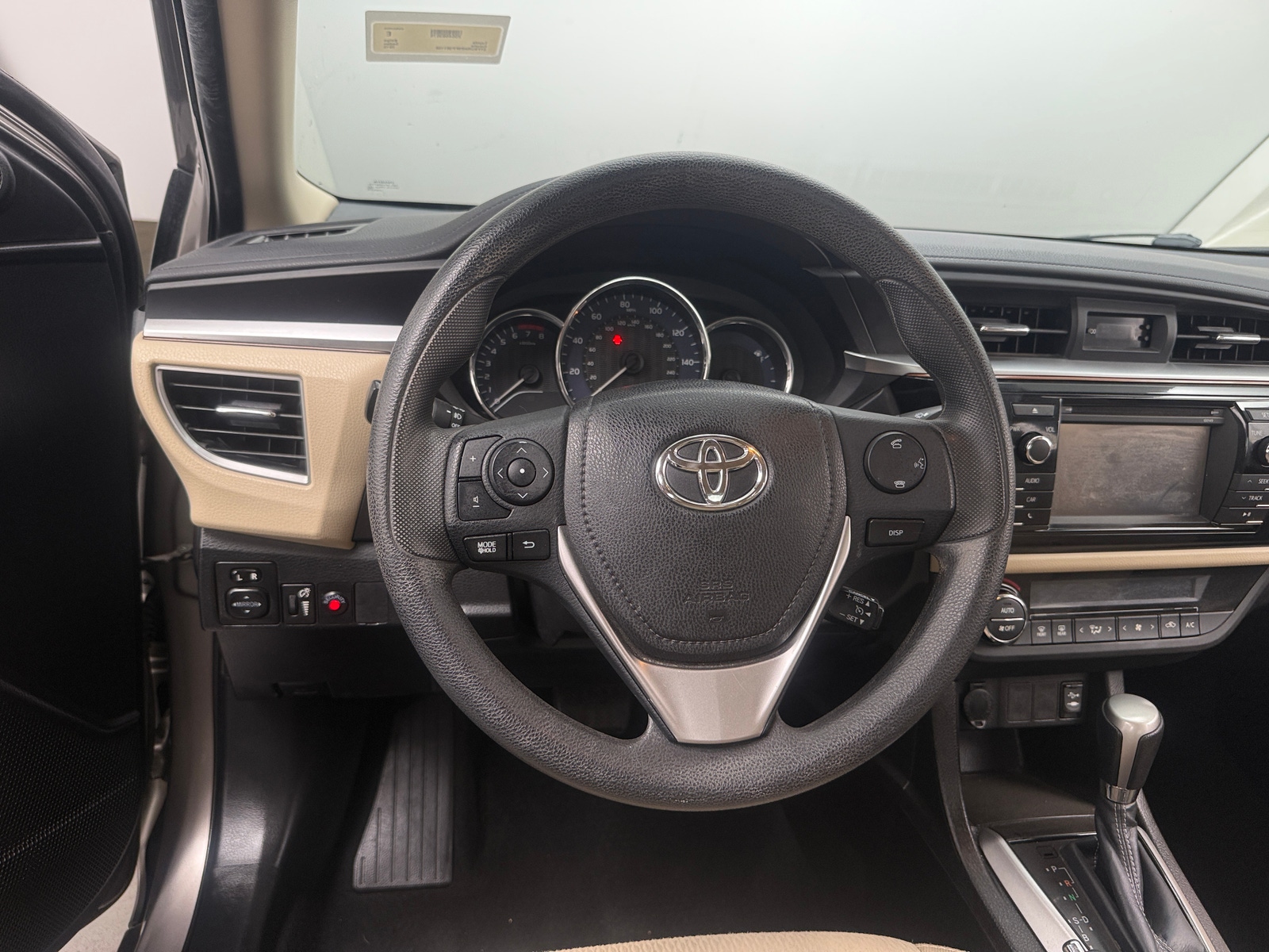 Thumbnail: 2015 Toyota Corolla - 5