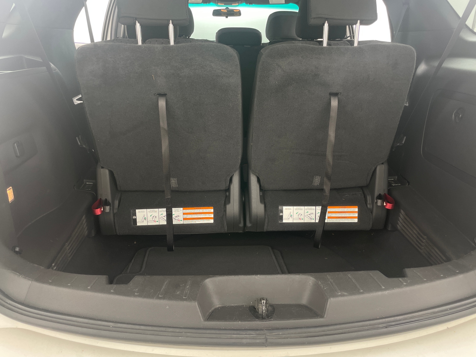 Thumbnail: 2015 Ford Explorer - 7