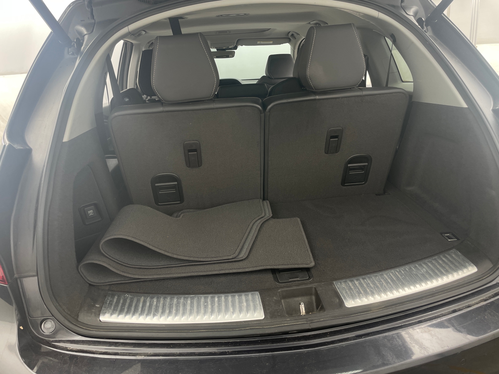 Thumbnail: 2019 Acura MDX - 6