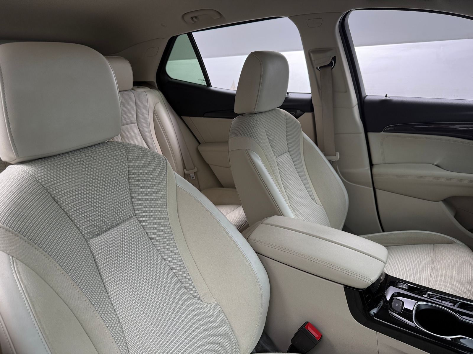 Thumbnail: 2023 Buick Envision - 2