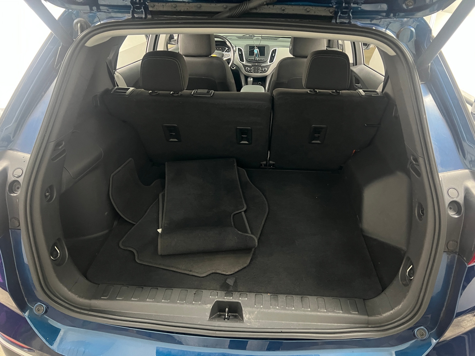 Thumbnail: 2021 Chevrolet Equinox - 7