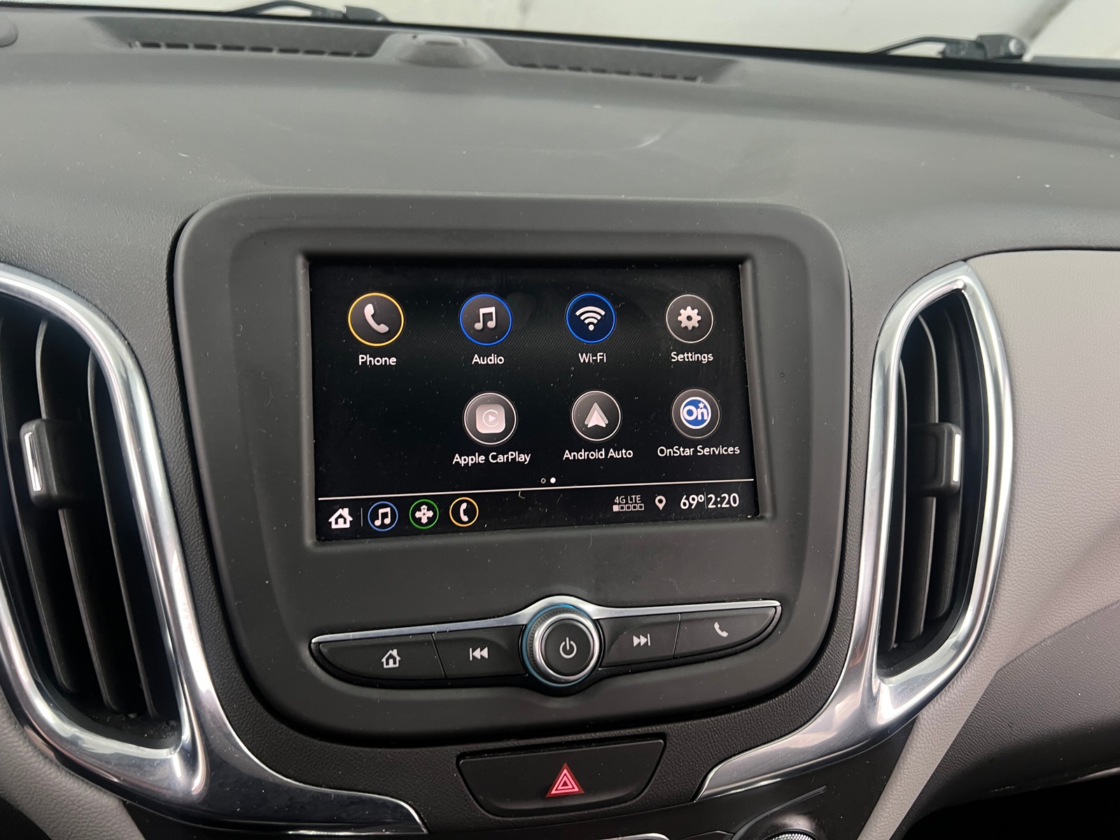 Thumbnail: 2021 Chevrolet Equinox - 4