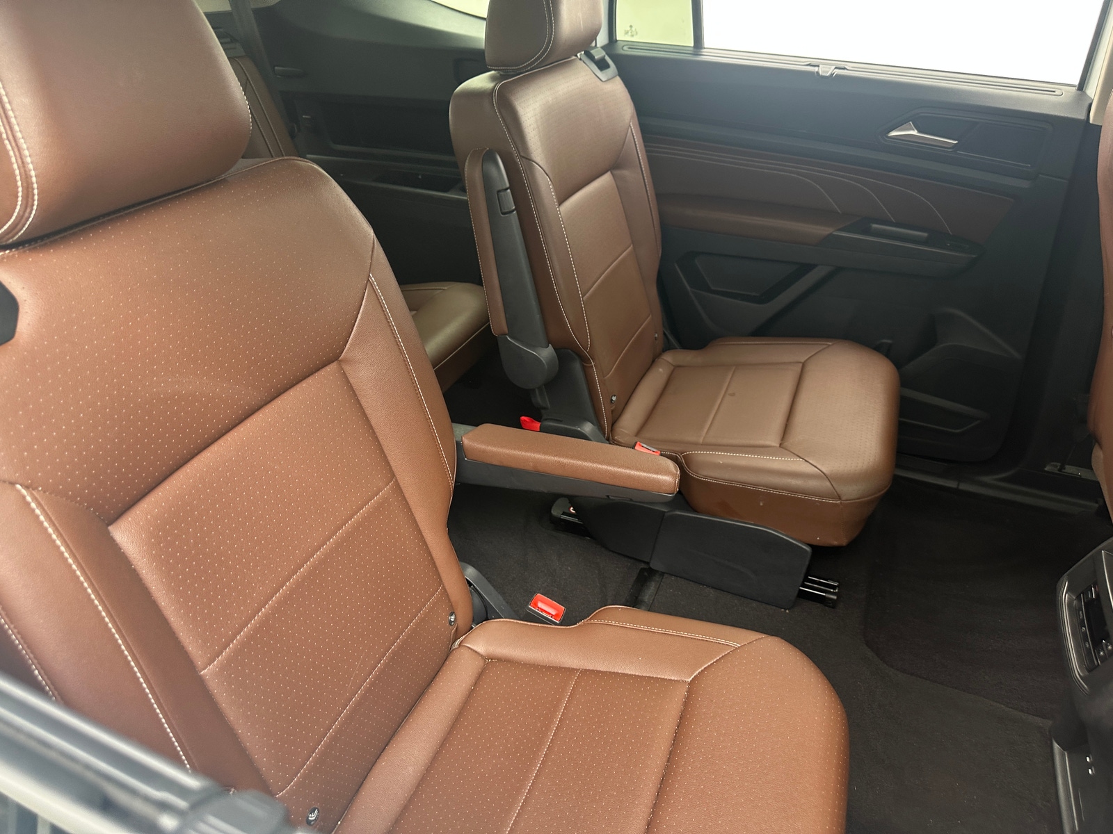 Thumbnail: 2022 Volkswagen Atlas - 5