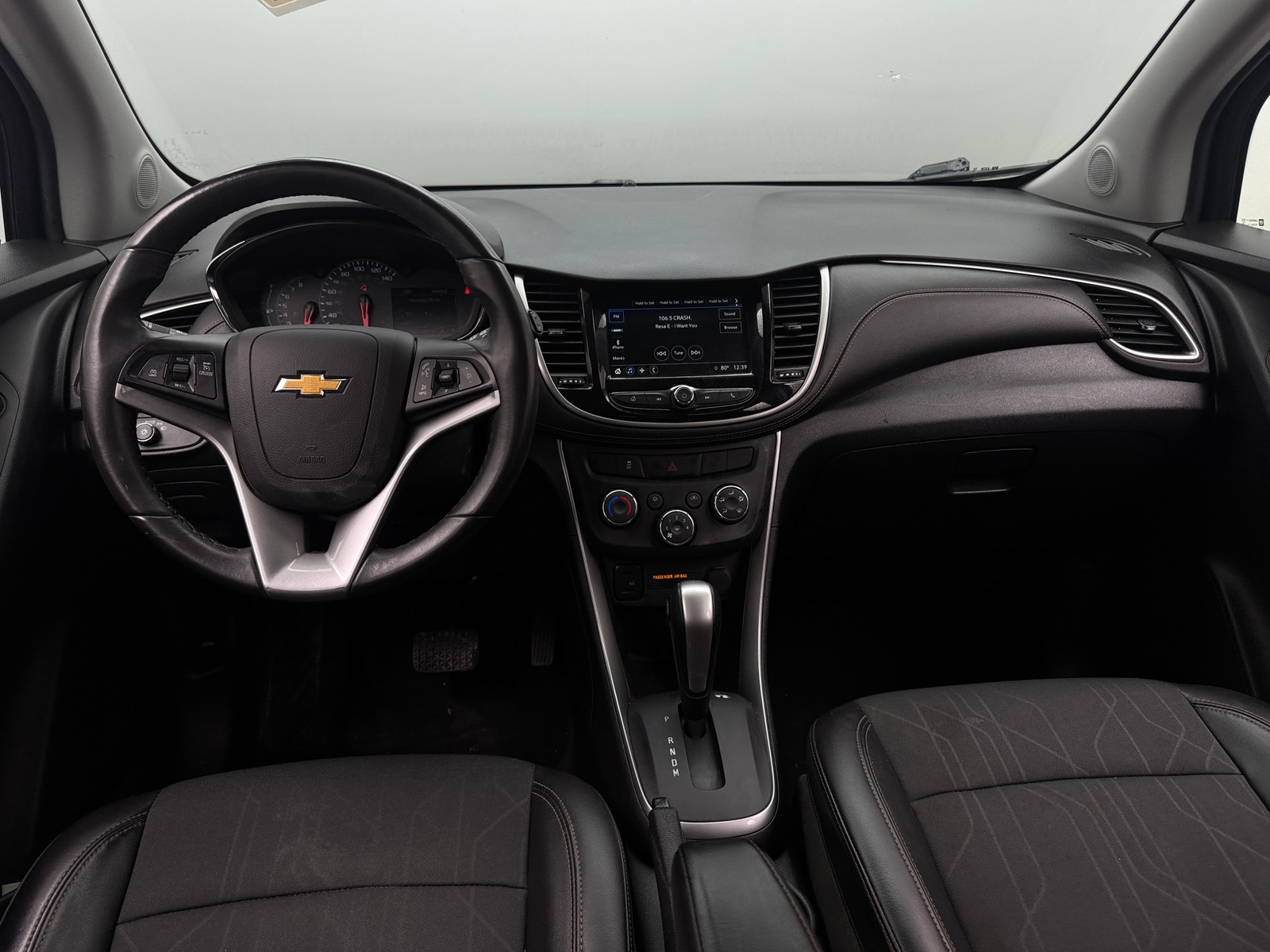 Thumbnail: 2018 Chevrolet Trax - 3