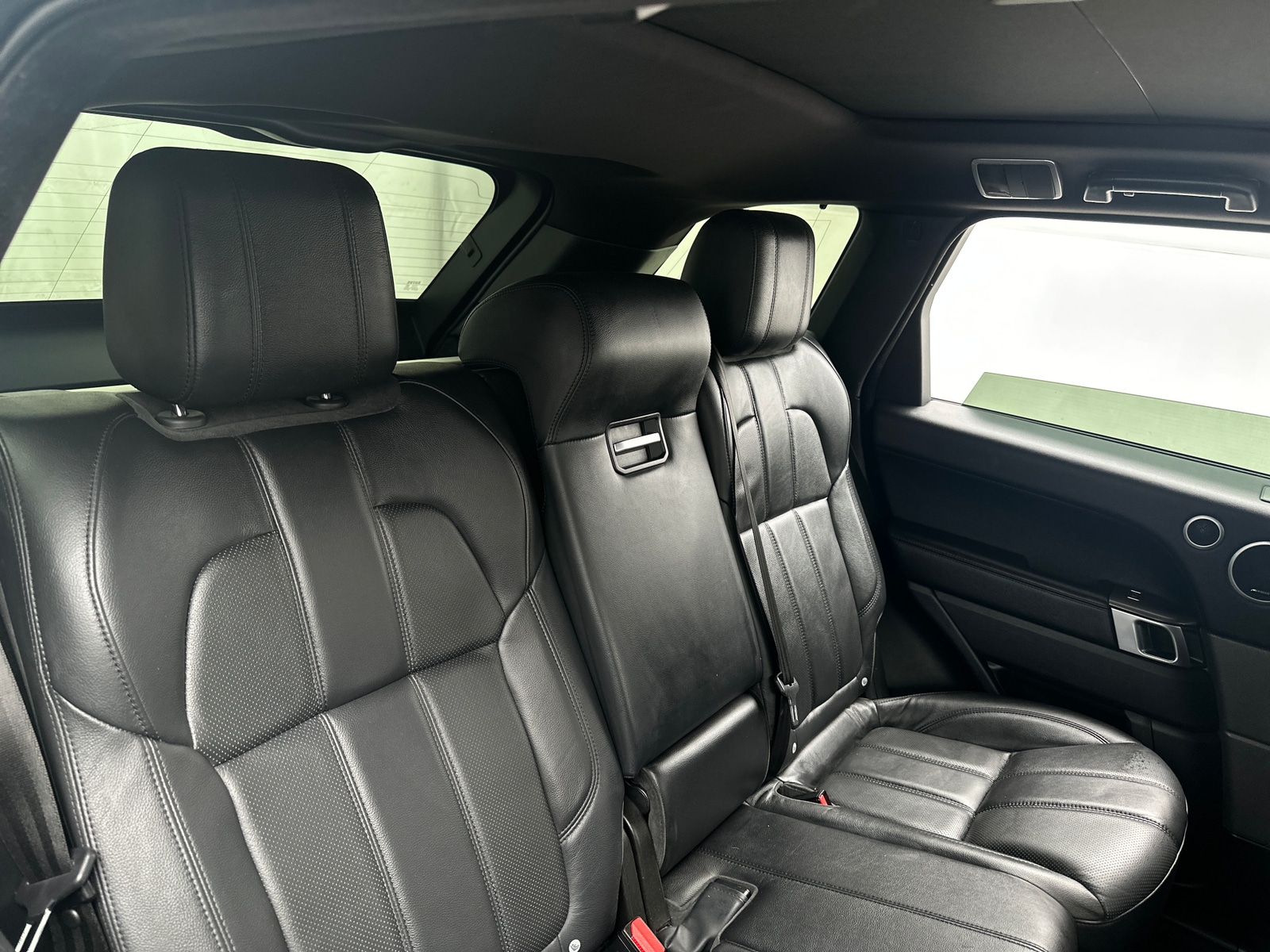 Thumbnail: 2016 Land Rover Range Rover Sport - 5