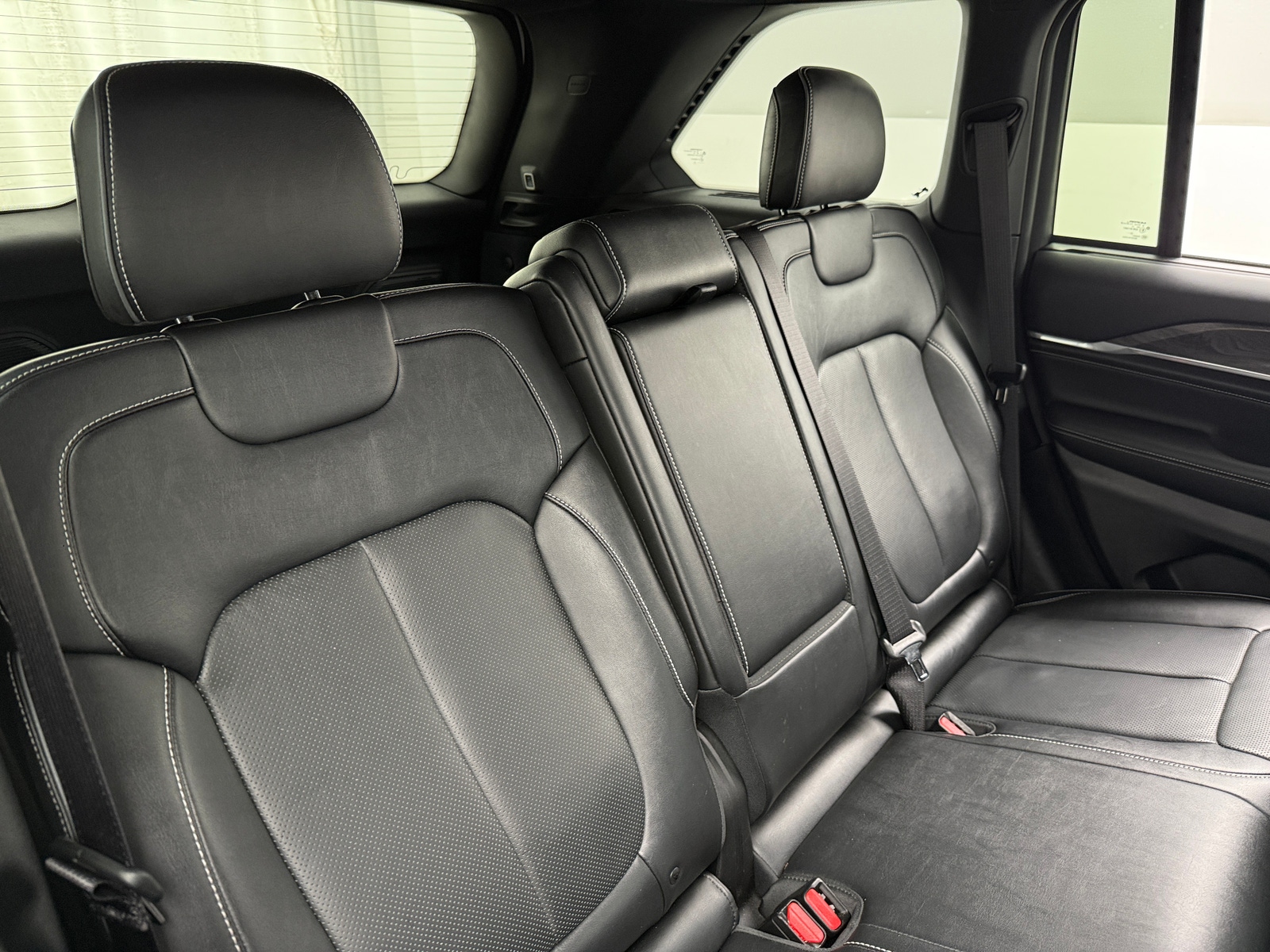 Thumbnail: 2023 Jeep Grand Cherokee - 5