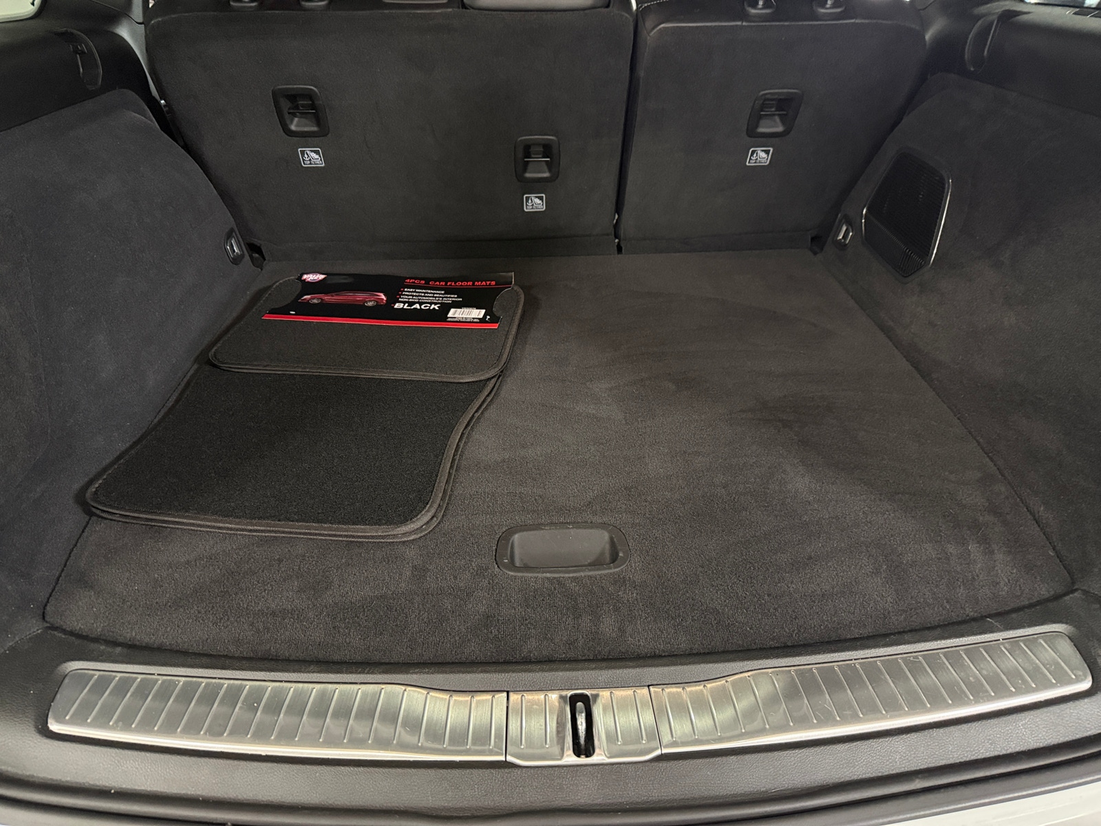 Thumbnail: 2023 Jeep Grand Cherokee - 6