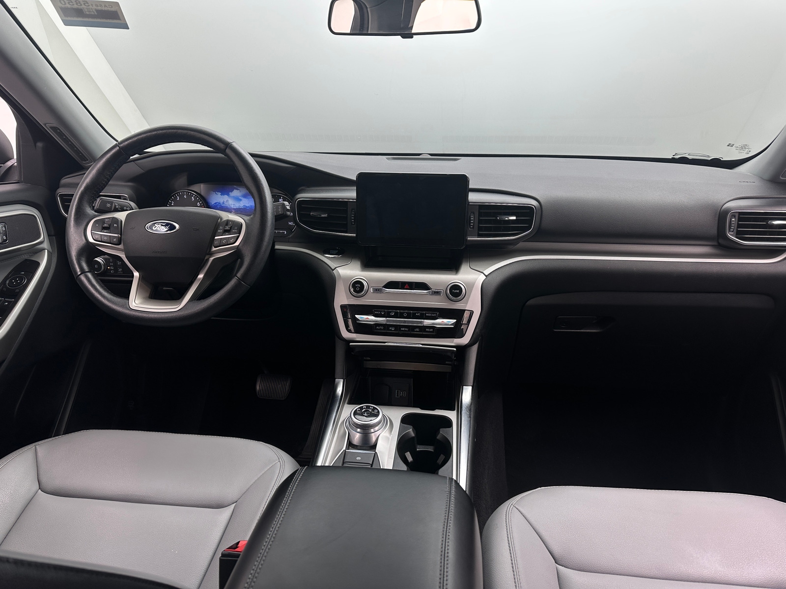 Thumbnail: 2021 Ford Explorer - 3