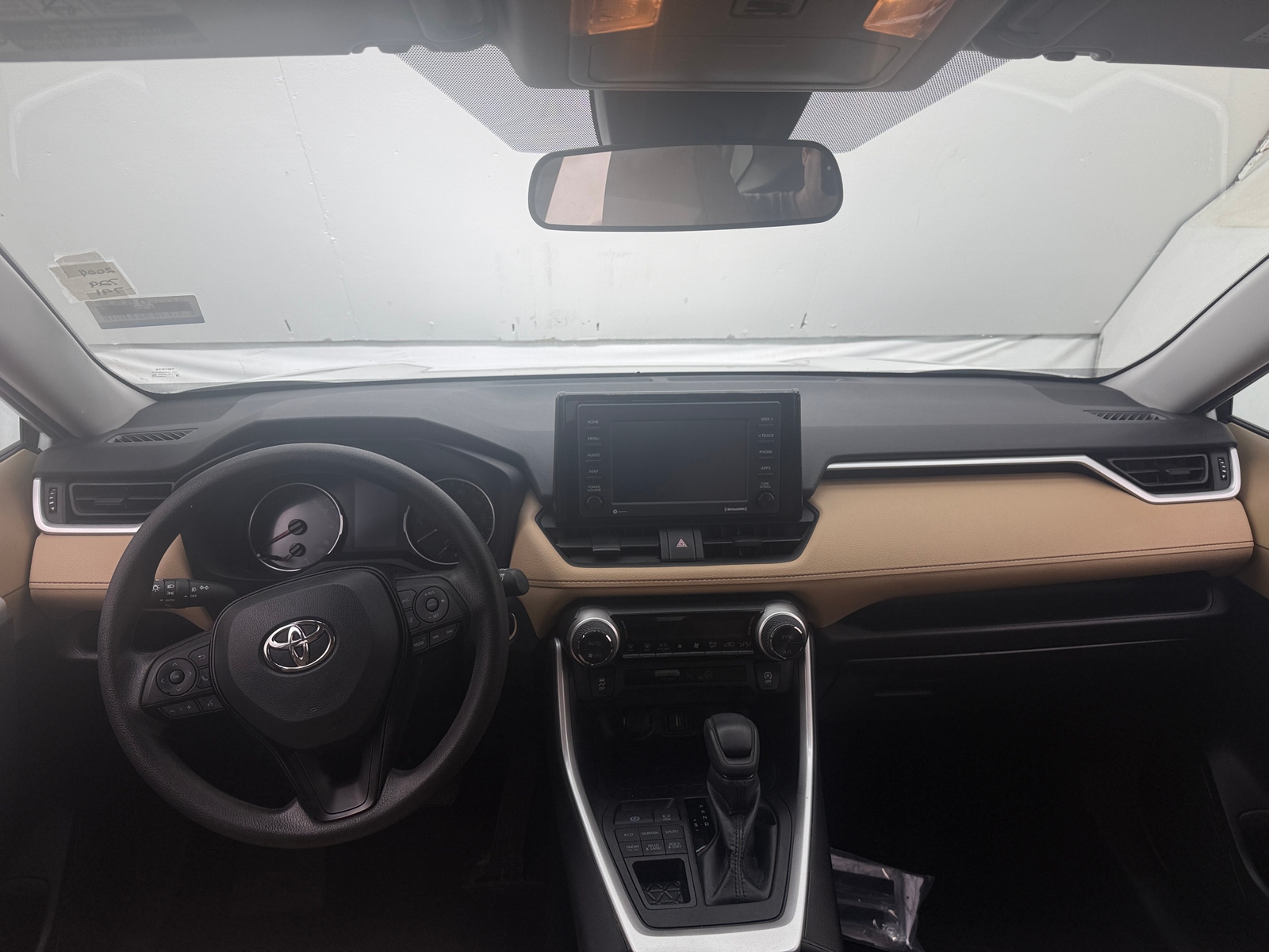 Thumbnail: 2021 Toyota RAV4 - 3
