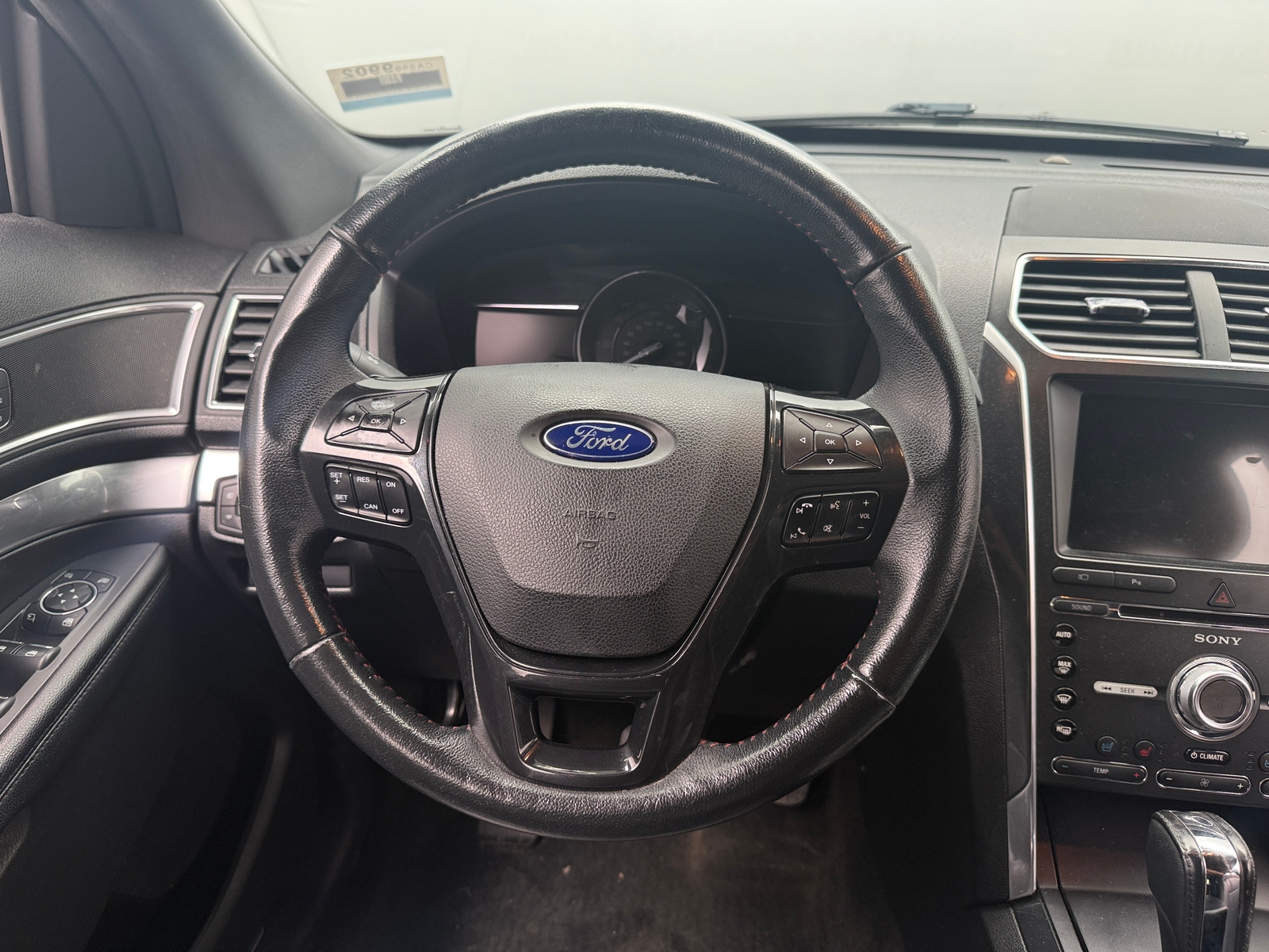 Thumbnail: 2017 Ford Explorer - 5