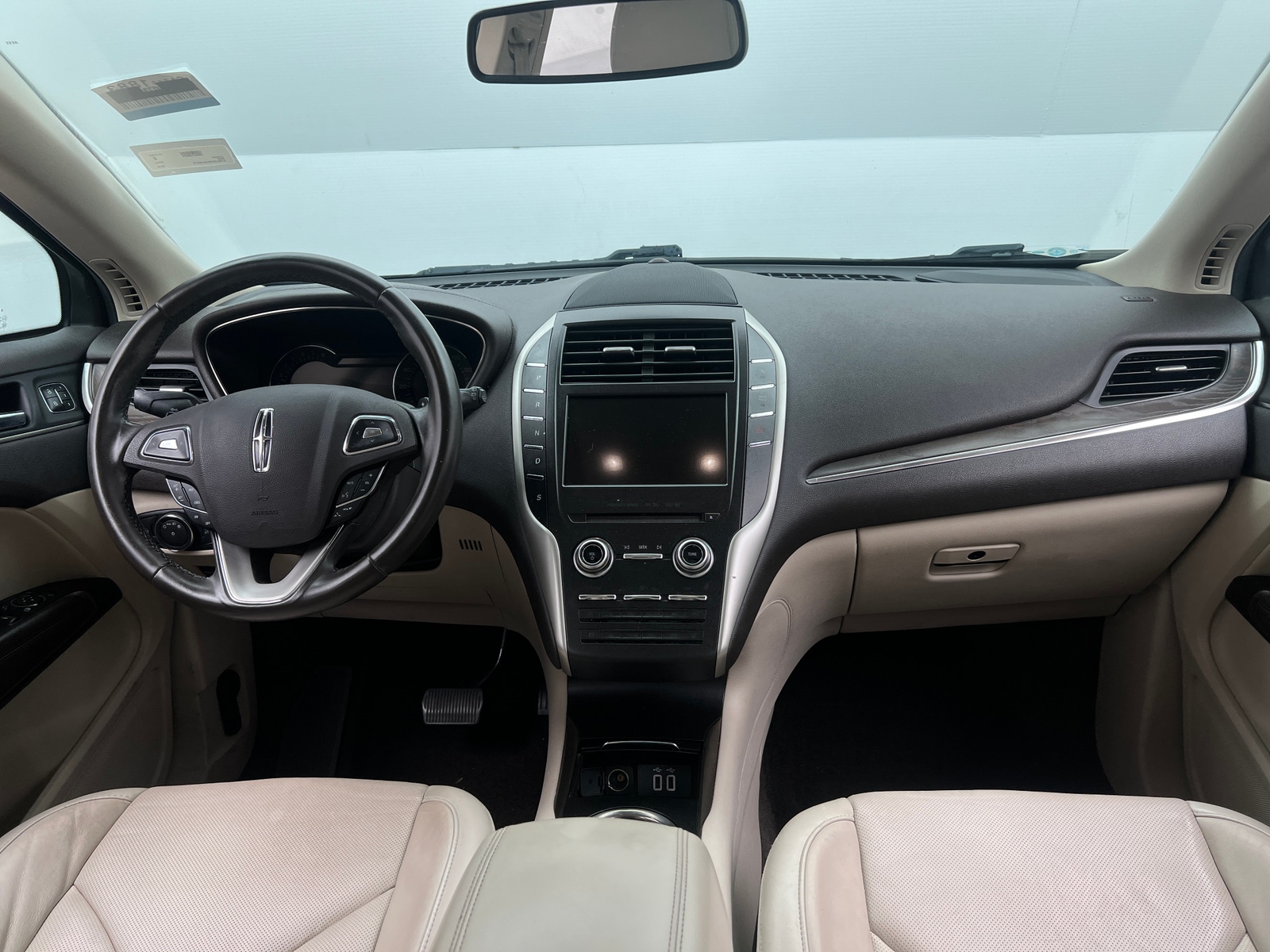 Thumbnail: 2018 Lincoln MKC - 2