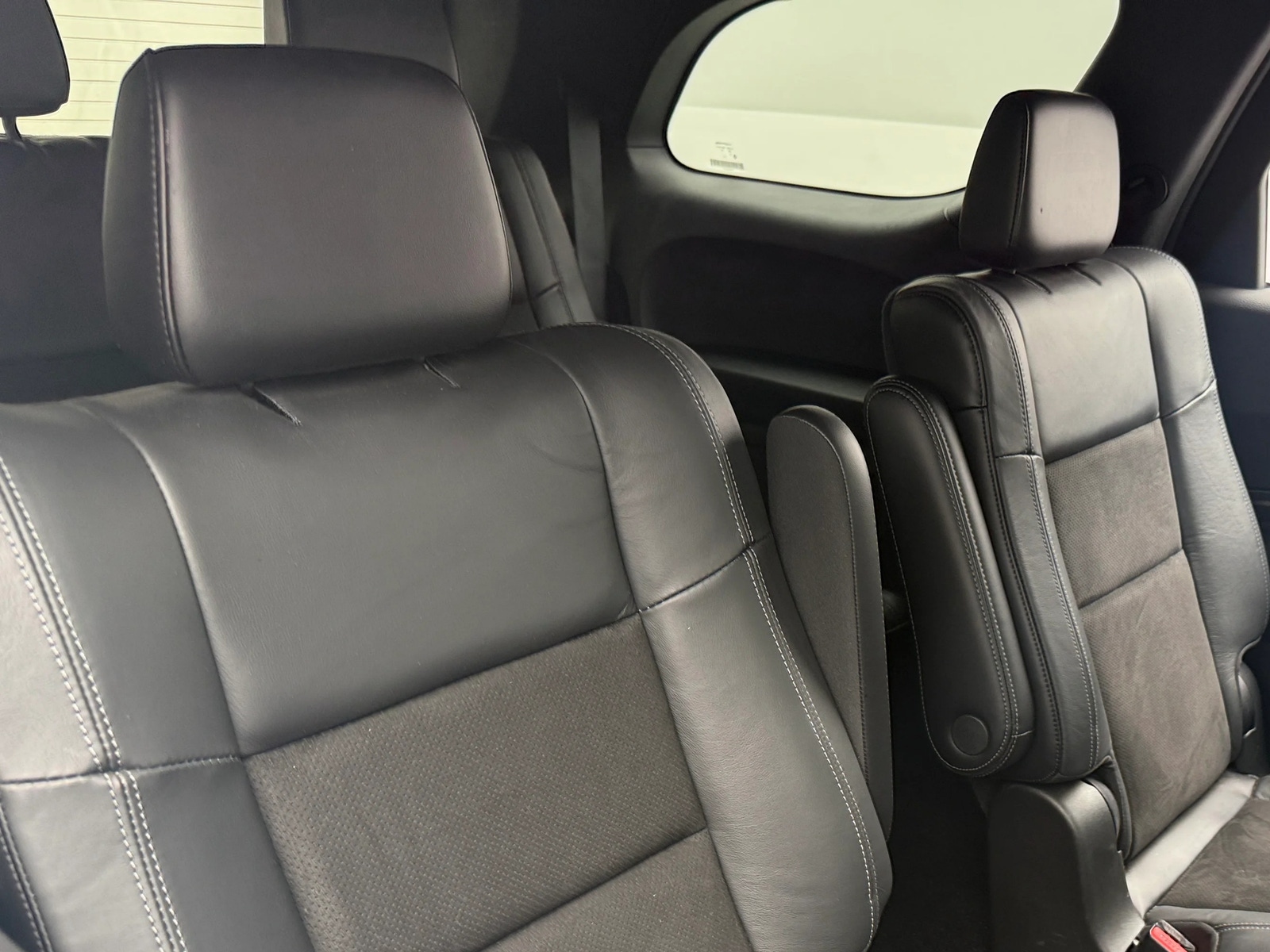 Thumbnail: 2022 Dodge Durango - 5