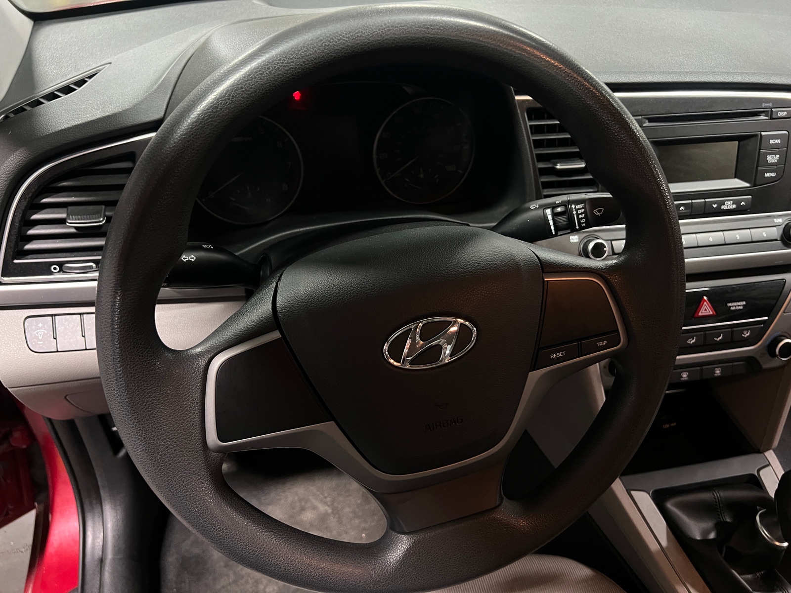 Thumbnail: 2017 Hyundai Elantra - 5