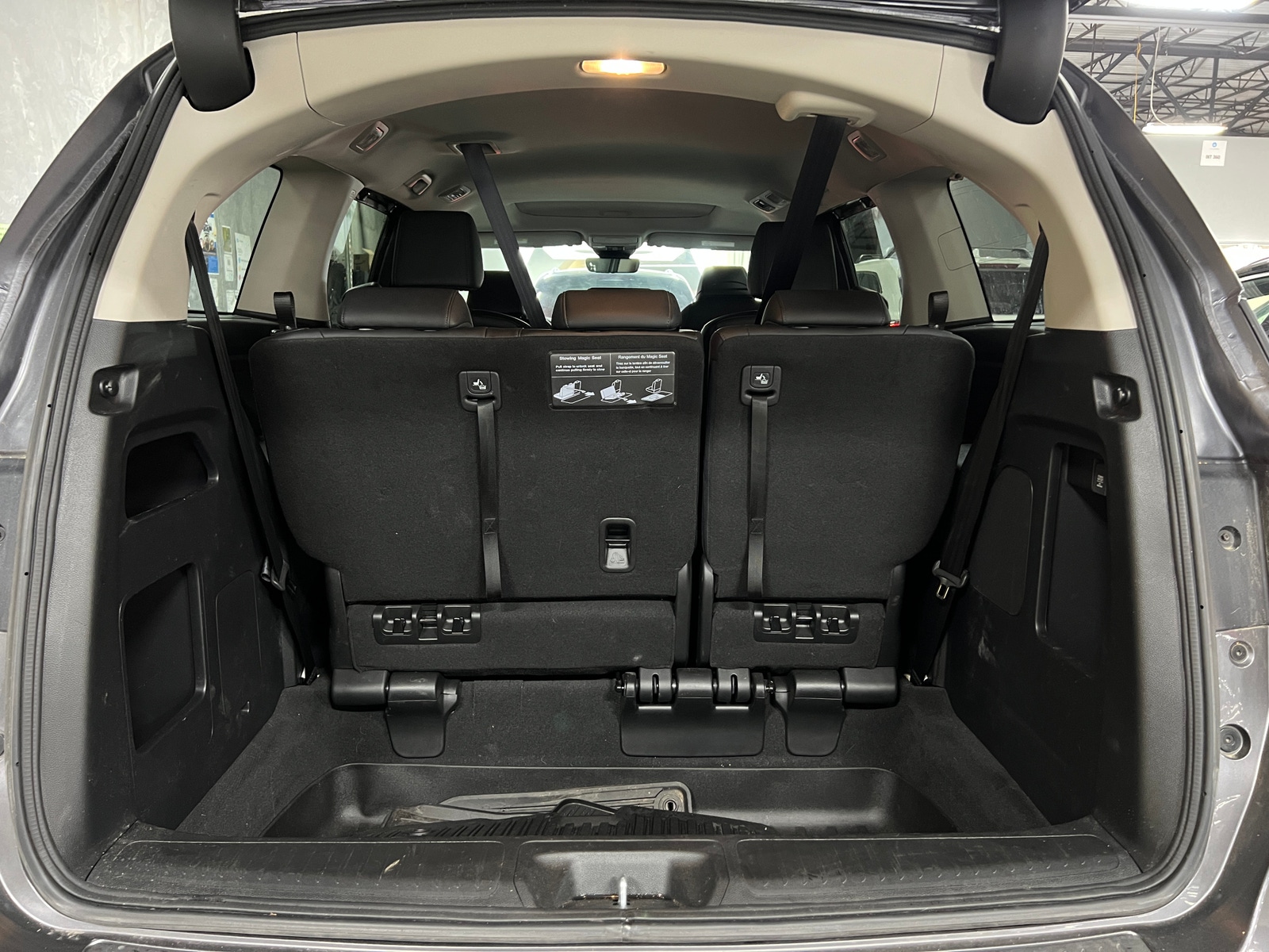 Thumbnail: 2025 Honda Odyssey - 6