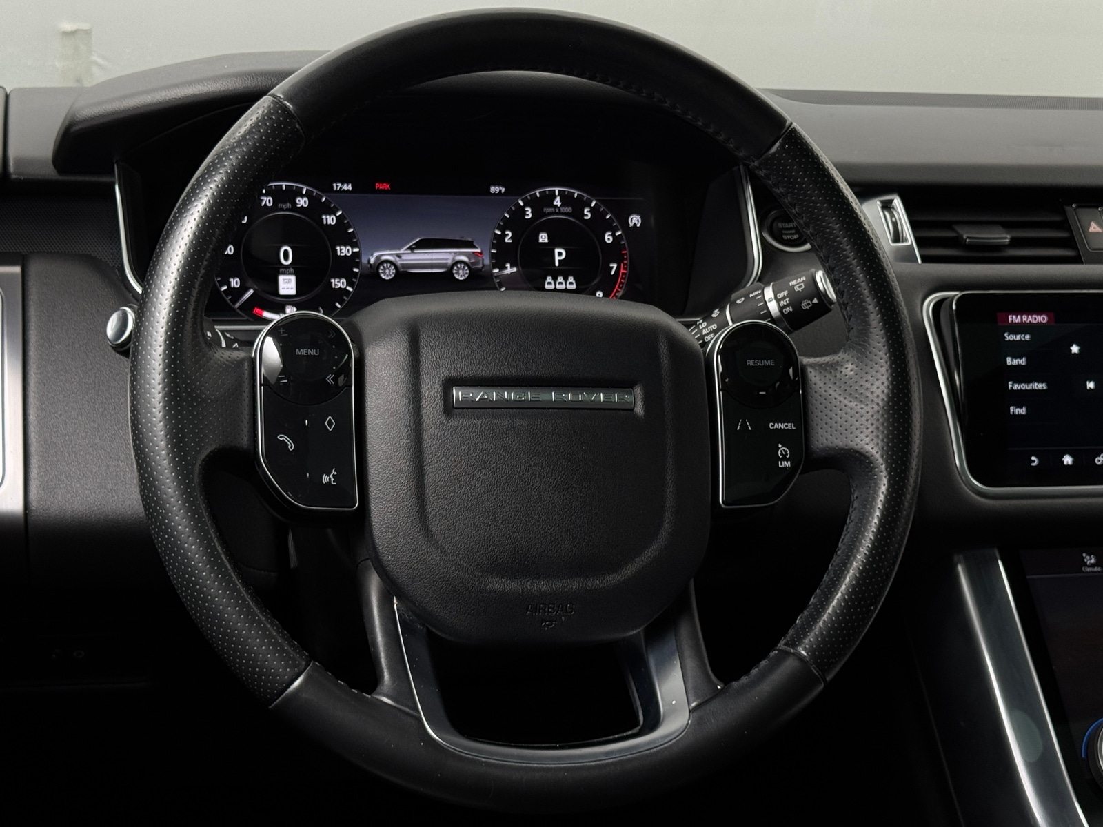 Thumbnail: 2020 Land Rover Range Rover Sport - 4