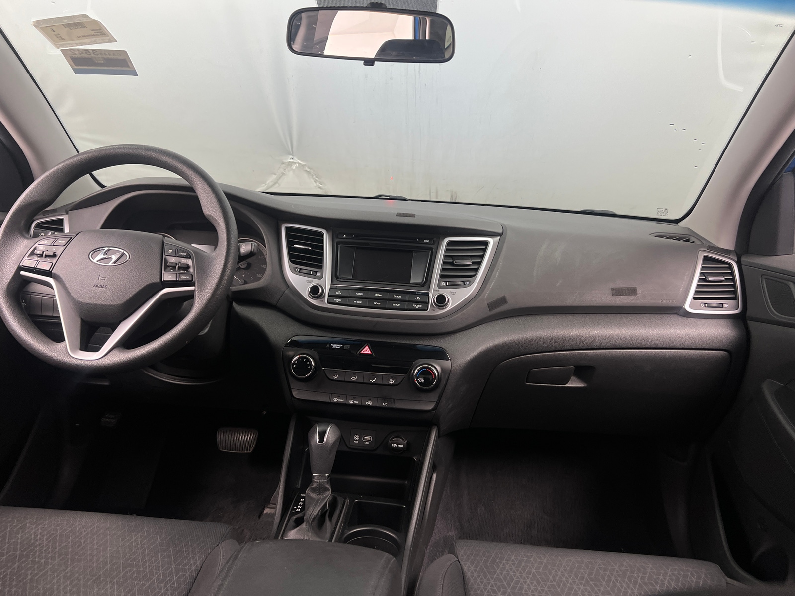 Thumbnail: 2017 Hyundai Tucson - 3