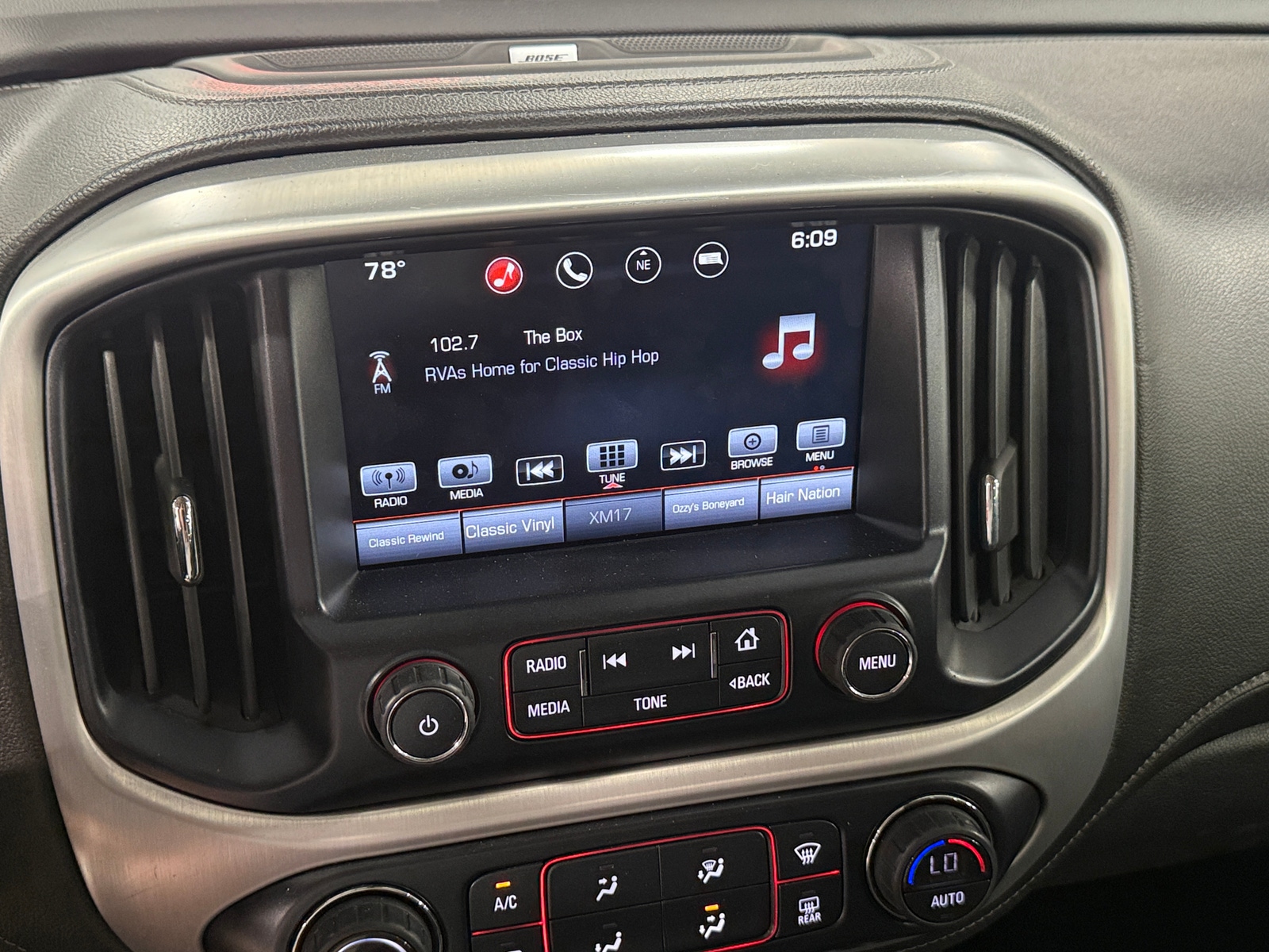 Thumbnail: 2016 GMC Canyon - 3