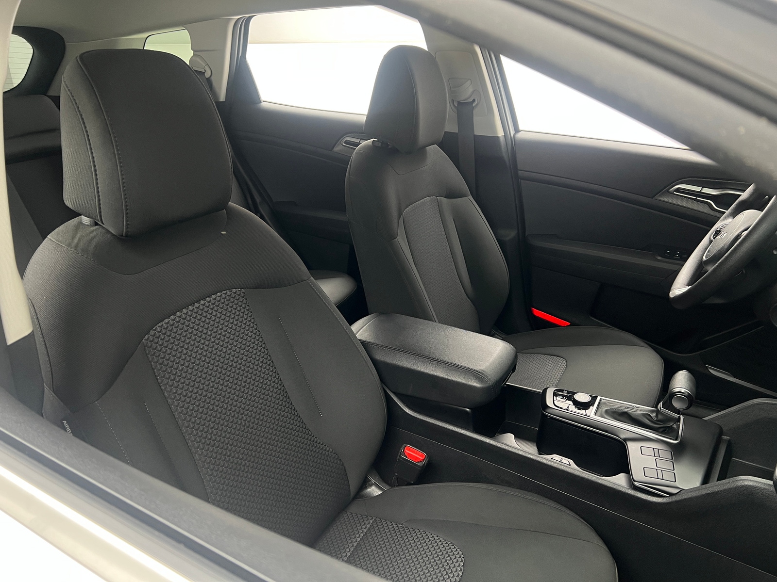 Thumbnail: 2025 Kia Sportage - 2