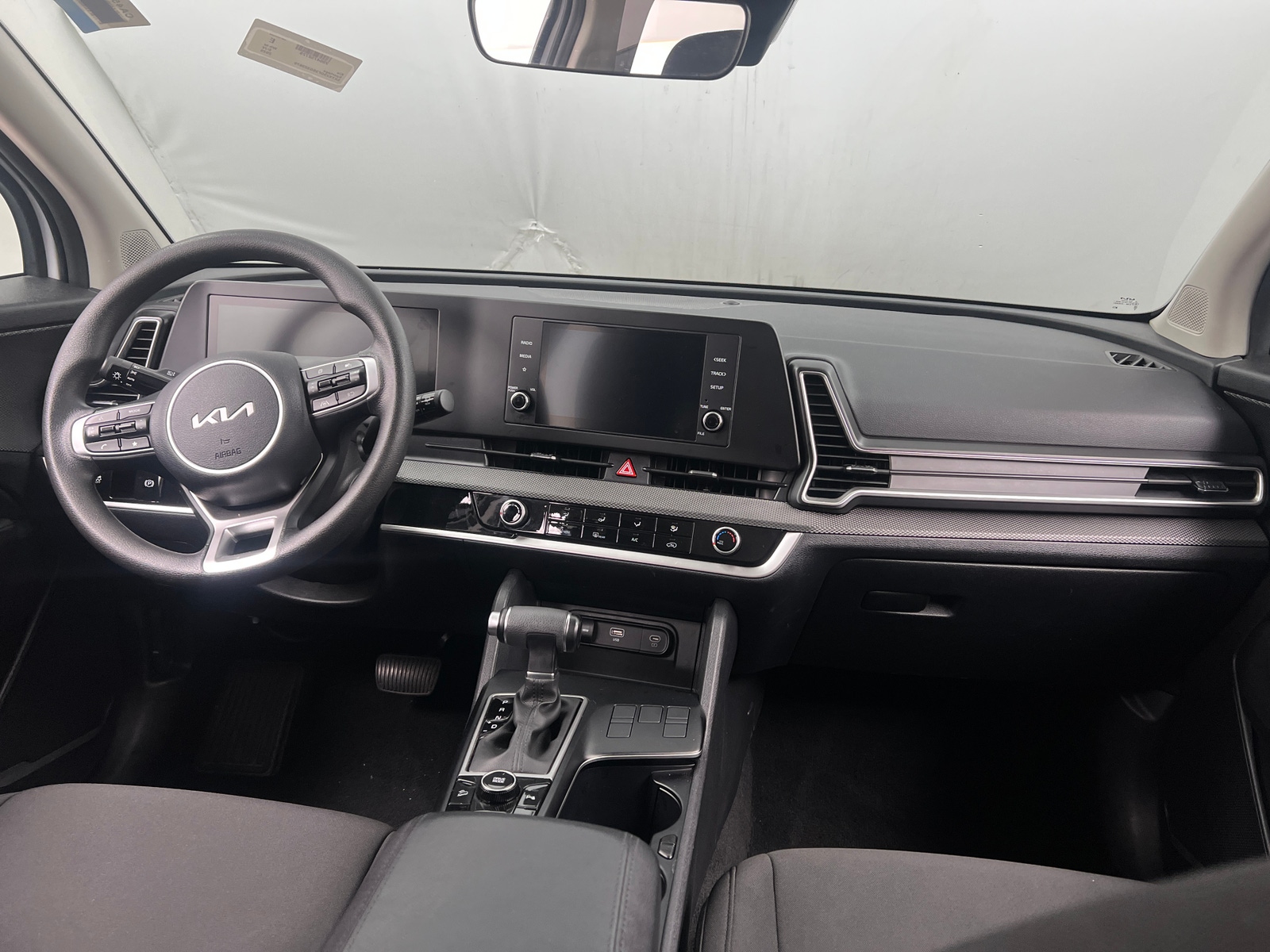 Thumbnail: 2025 Kia Sportage - 3