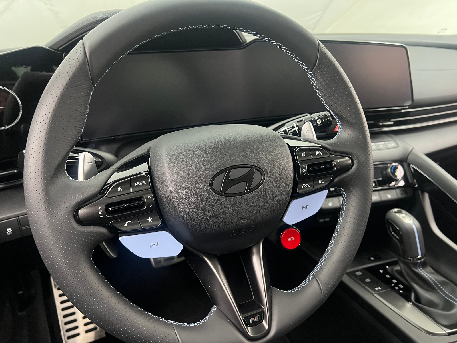 Thumbnail: 2025 Hyundai Elantra - 5