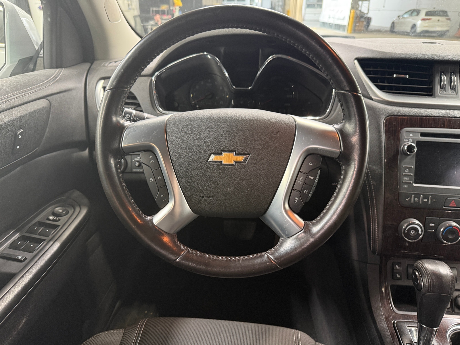 Thumbnail: 2017 Chevrolet Traverse - 5