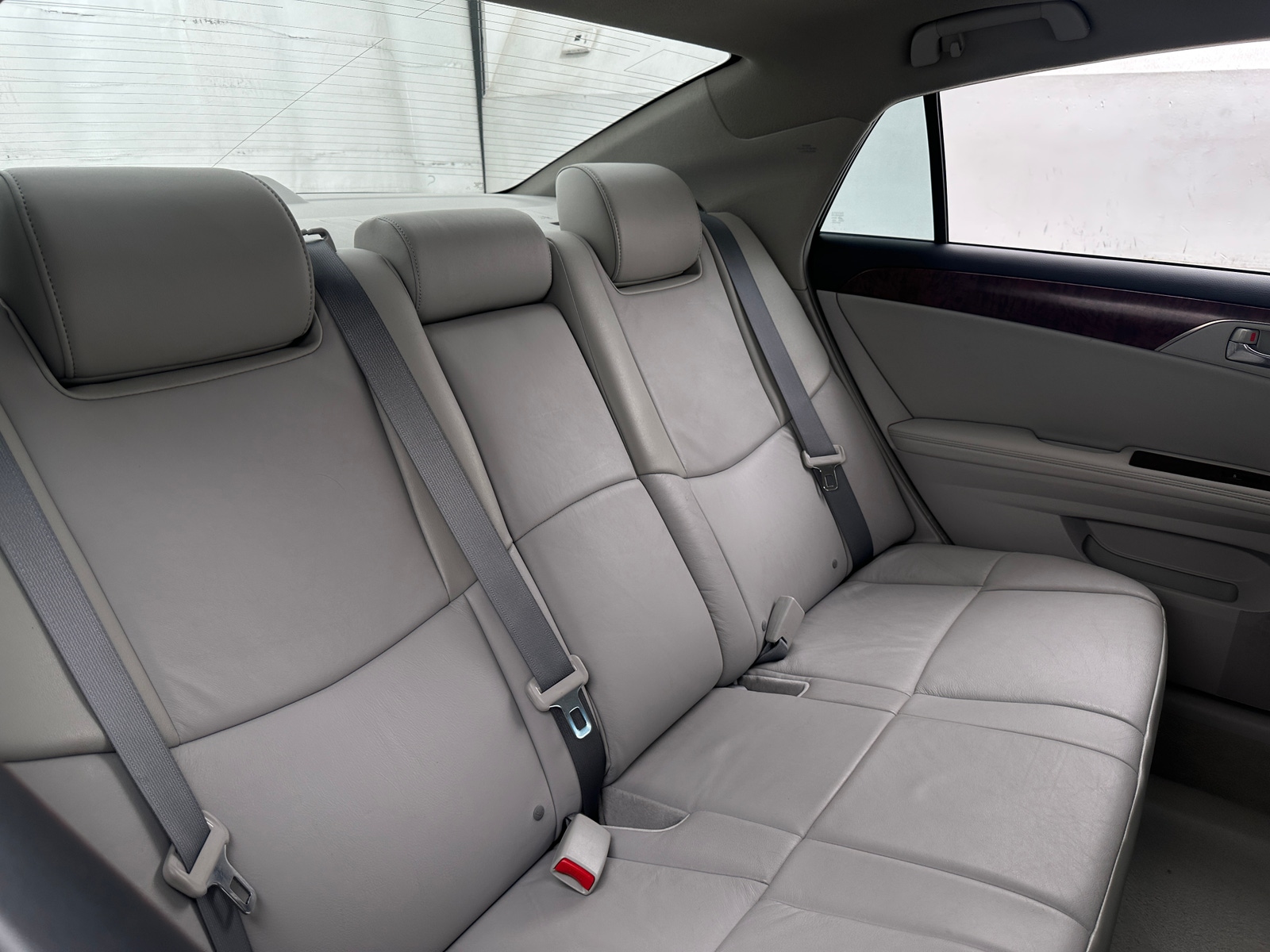 Thumbnail: 2011 Toyota Avalon - 5