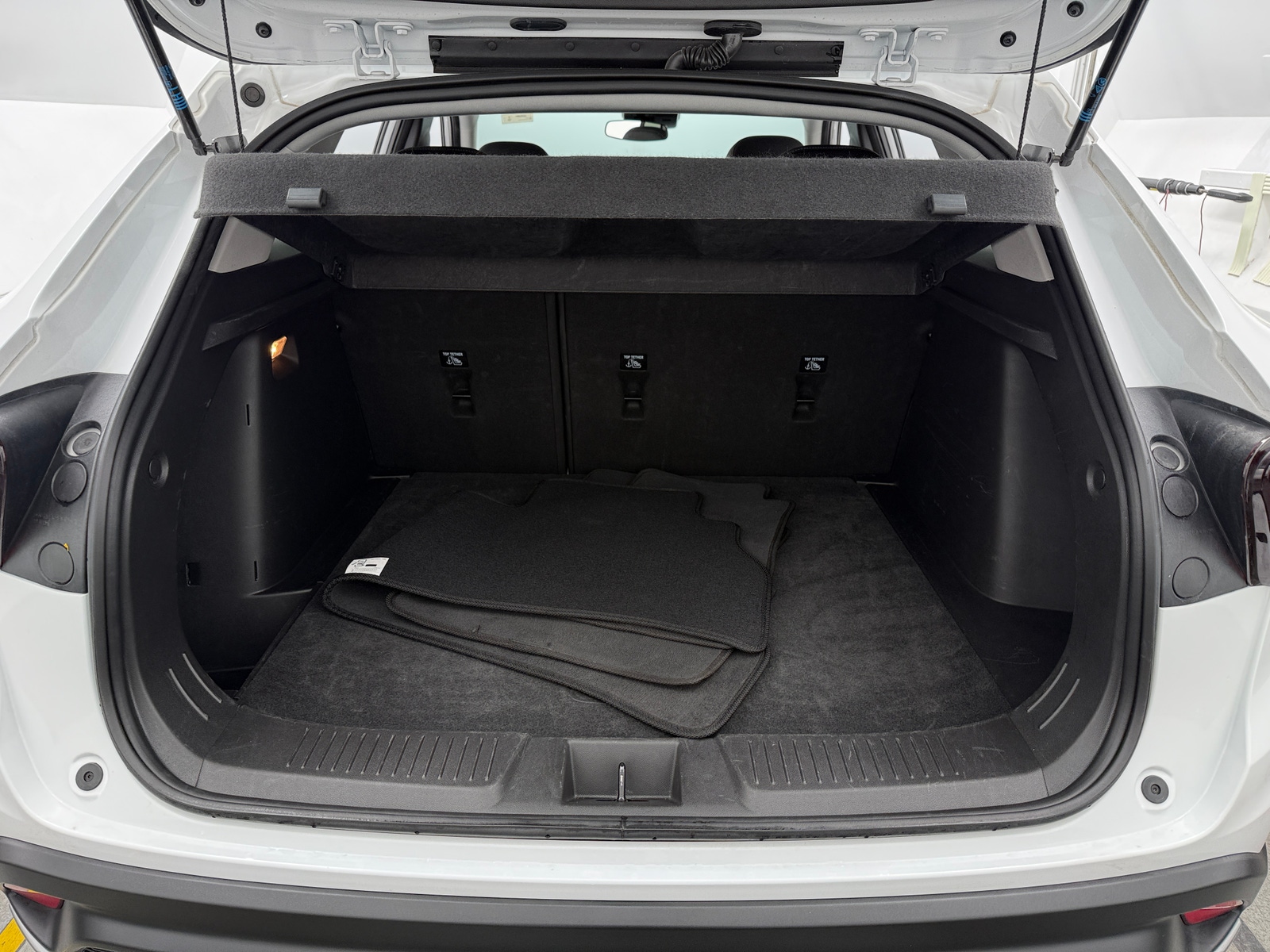 Thumbnail: 2025 Chevrolet Trax - 7