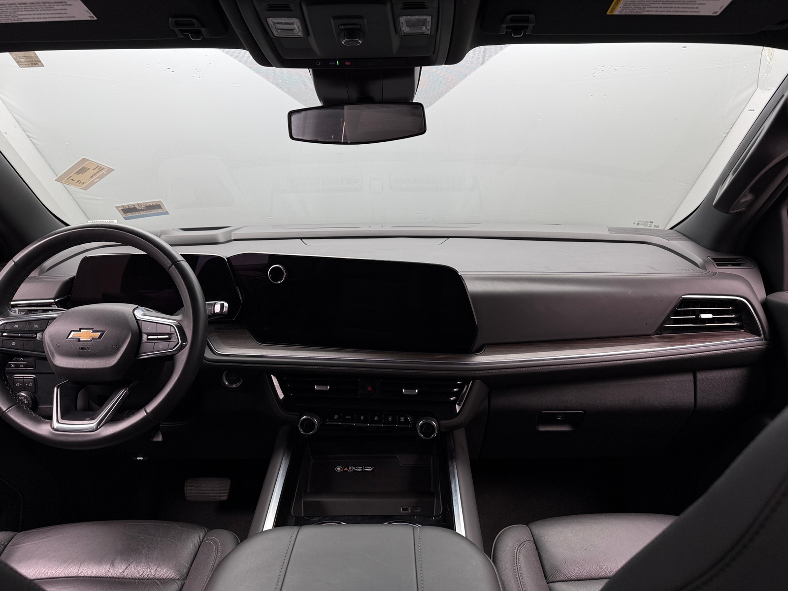 Thumbnail: 2025 Chevrolet Tahoe - 2