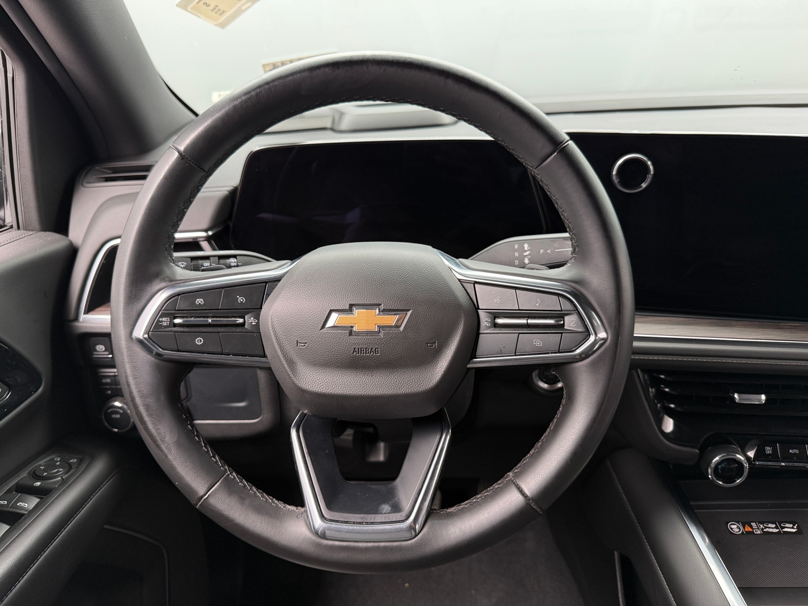 Thumbnail: 2025 Chevrolet Tahoe - 4